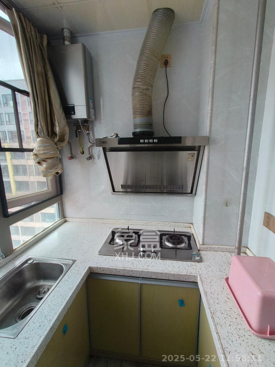 怡海星城  1室1厅1卫    1200.0元/月室内图