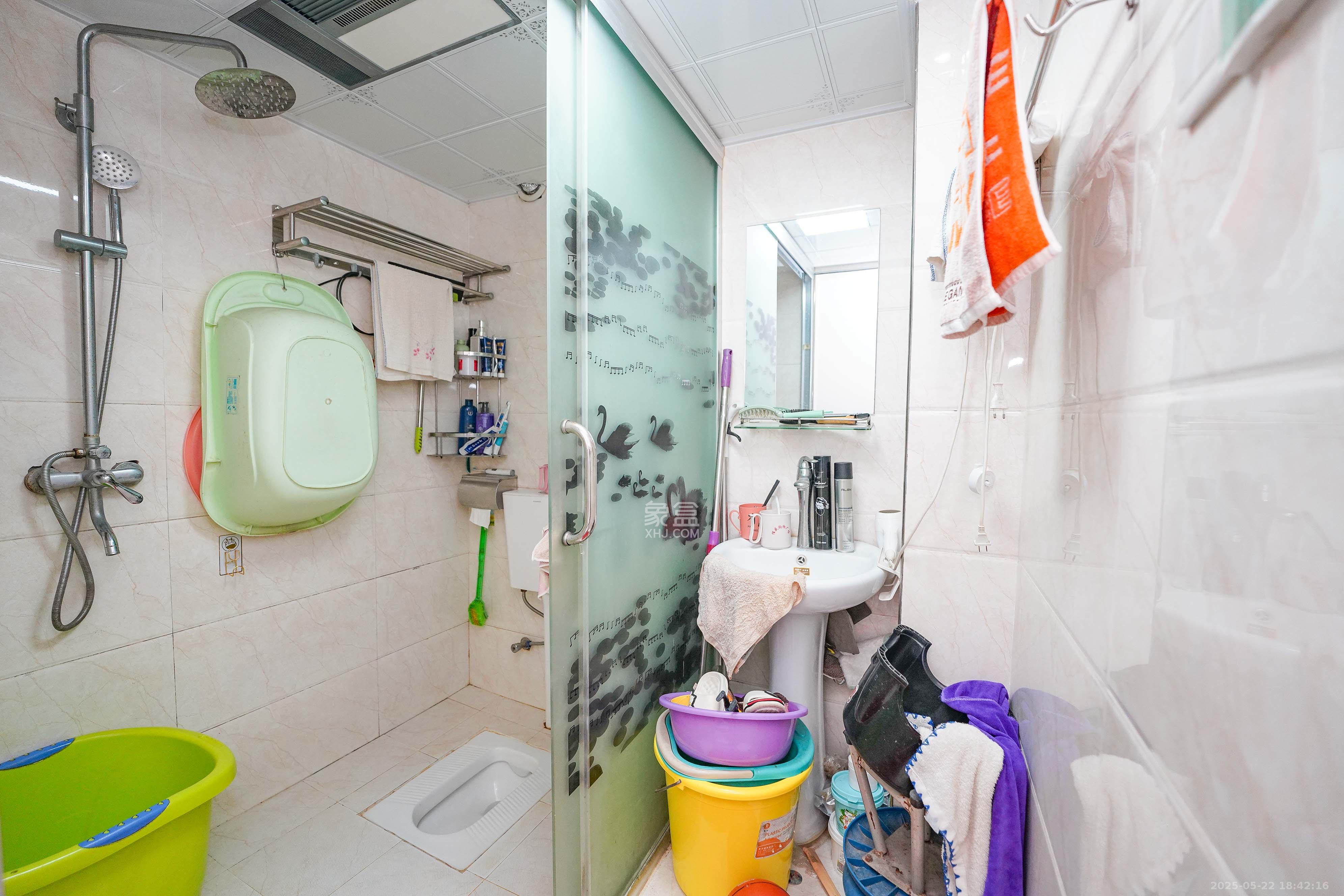 哈佛小镇(五矿哈佛小镇)  3室2厅1卫    69.8万 哈佛小镇(五矿哈佛小镇)  3室2厅1卫    69.8万卫生间