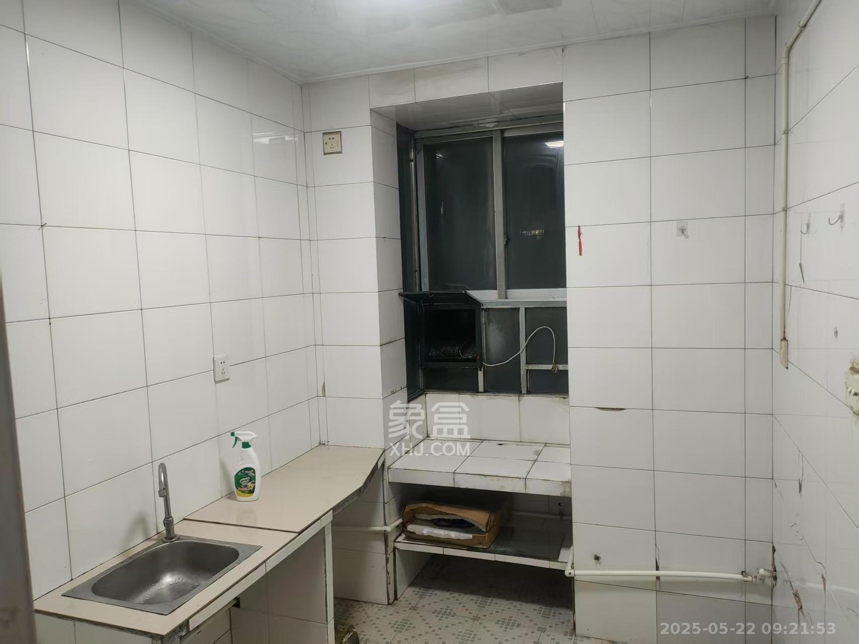 张公岭安置小区 2室1厅1卫 900.0元/月 张公岭安置小区 2室1厅1卫 900.0元/月小区图