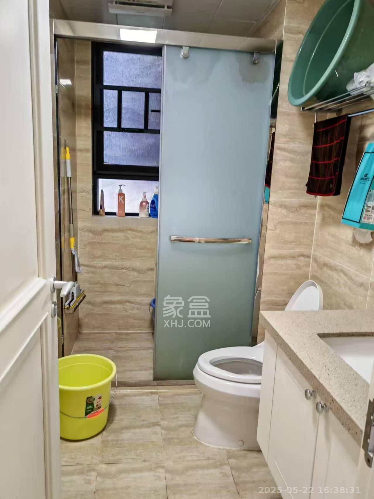 万科魅力之城  4室2厅2卫   3000.00元/月室内图