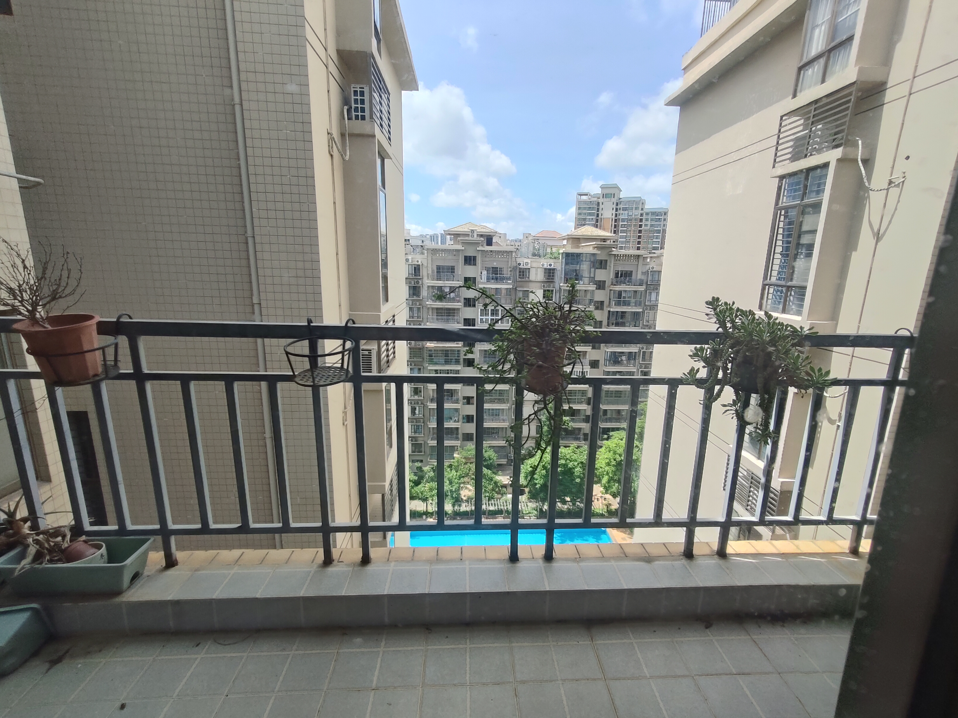 世代雅居 3室2厅2卫 185.0万 世代雅居 3室2厅2卫 185.0万客厅