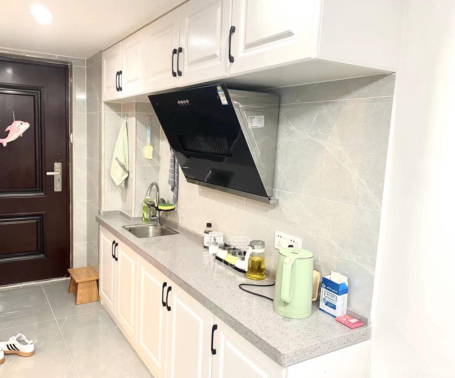 裕天国际商汇中心  1室0厅0卫    1900.0元/月室内图