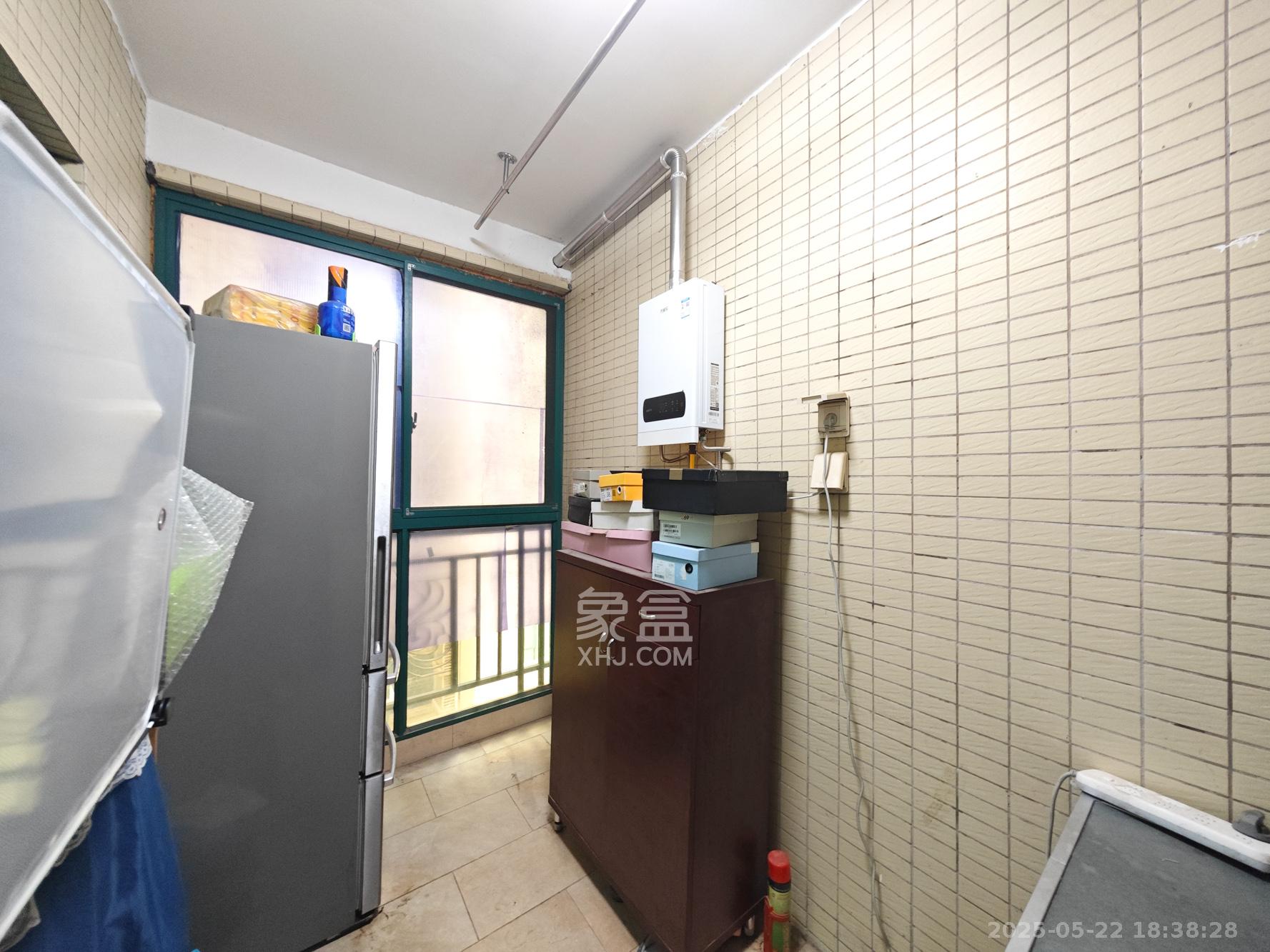 恒大城  3室2厅1卫   80.00万其他