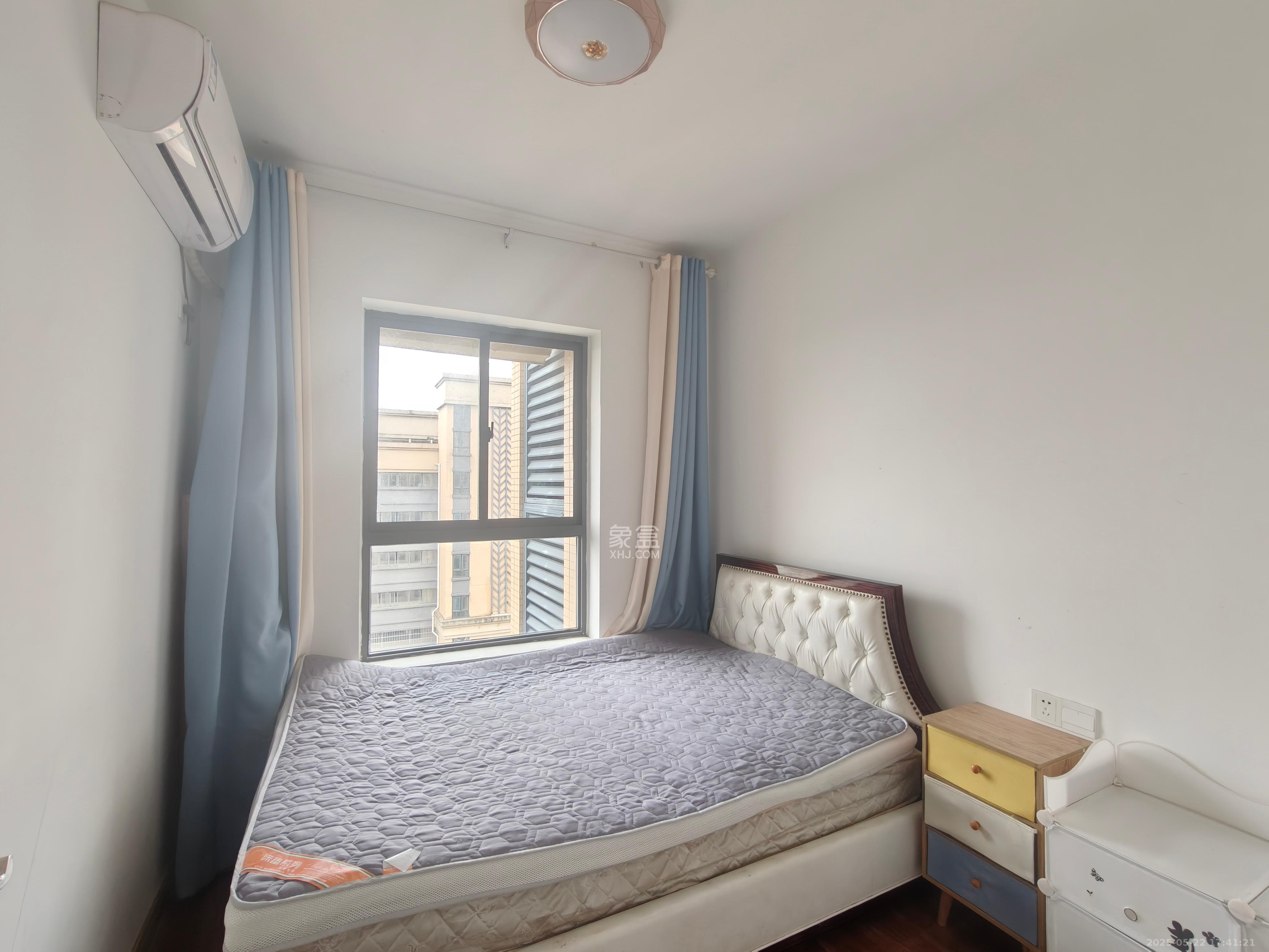 五矿沁园金城(春和景园) 2室2厅1卫 2200.0元/月 五矿沁园金城(春和景园) 2室2厅1卫 2200.0元/月室内图