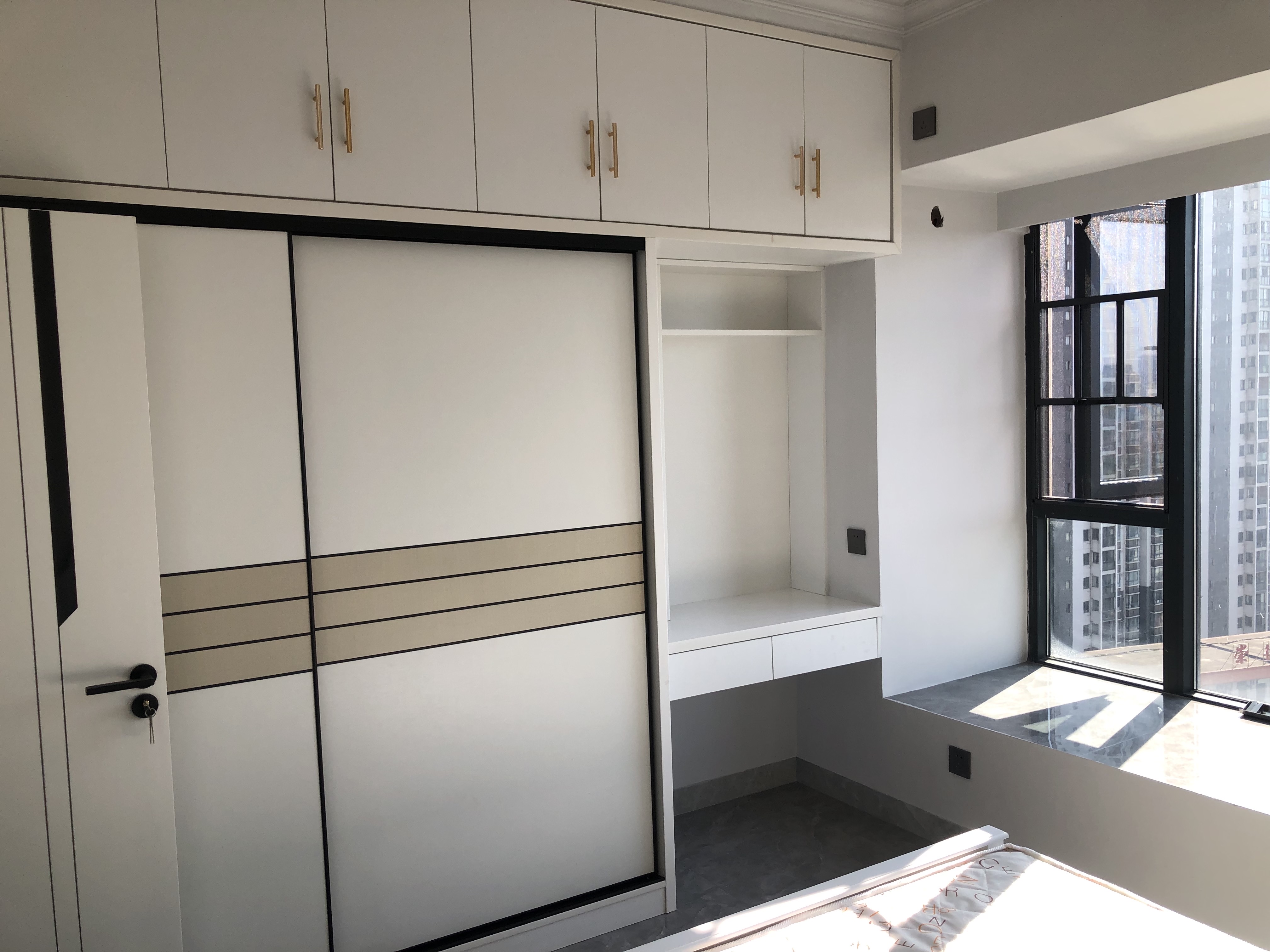 江岸公馆 1室0厅0卫 1500.0元/月 江岸公馆 1室0厅0卫 1500.0元/月室内图