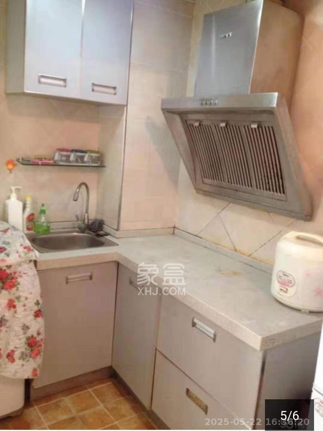 四方小区综合楼（四方嘉丽）  1室1厅1卫   1280.00元/月室内图