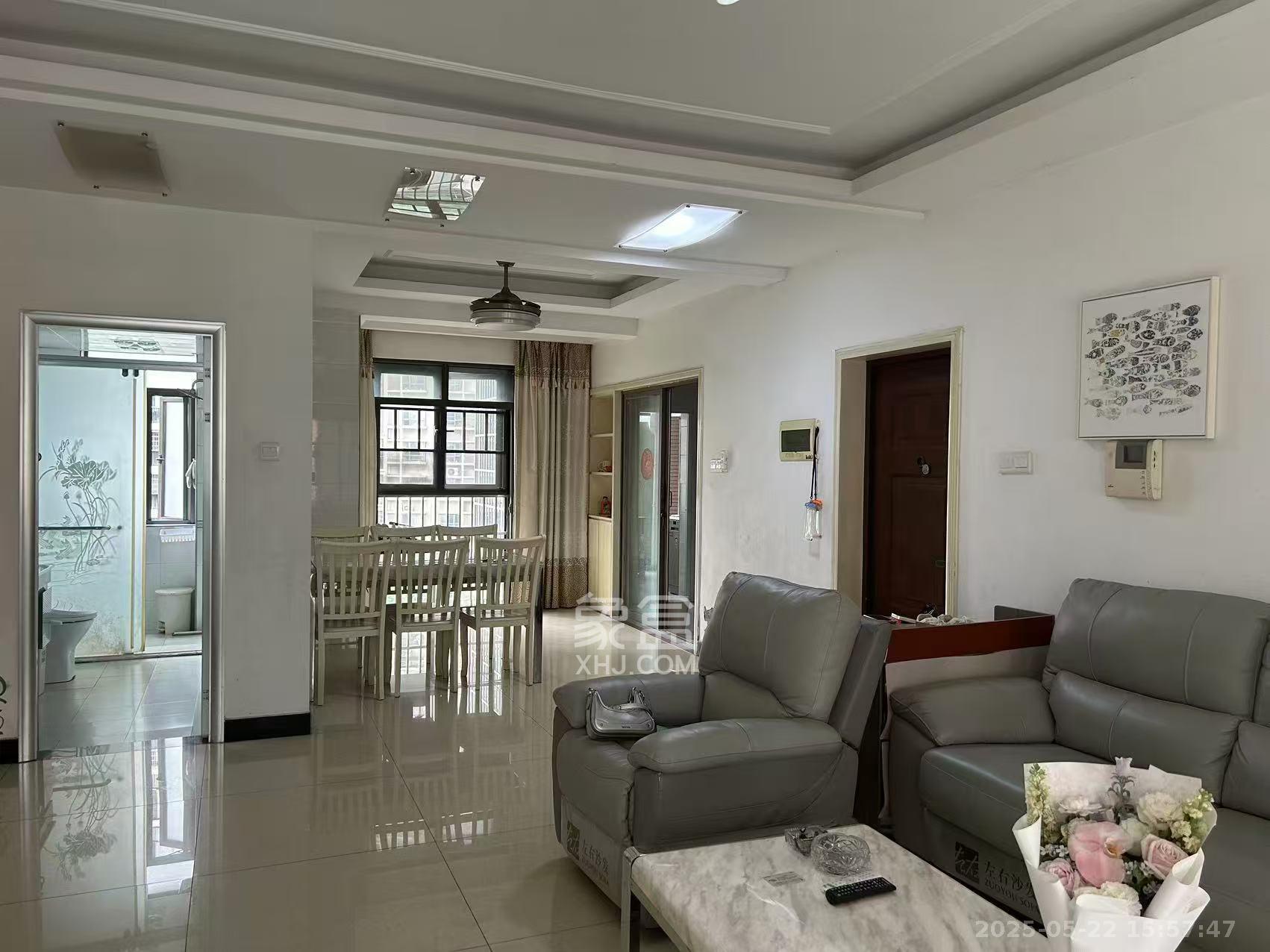 德庆水韵山城 1室2厅2卫 2600.0元/月 德庆水韵山城 1室2厅2卫 2600.0元/月室内图