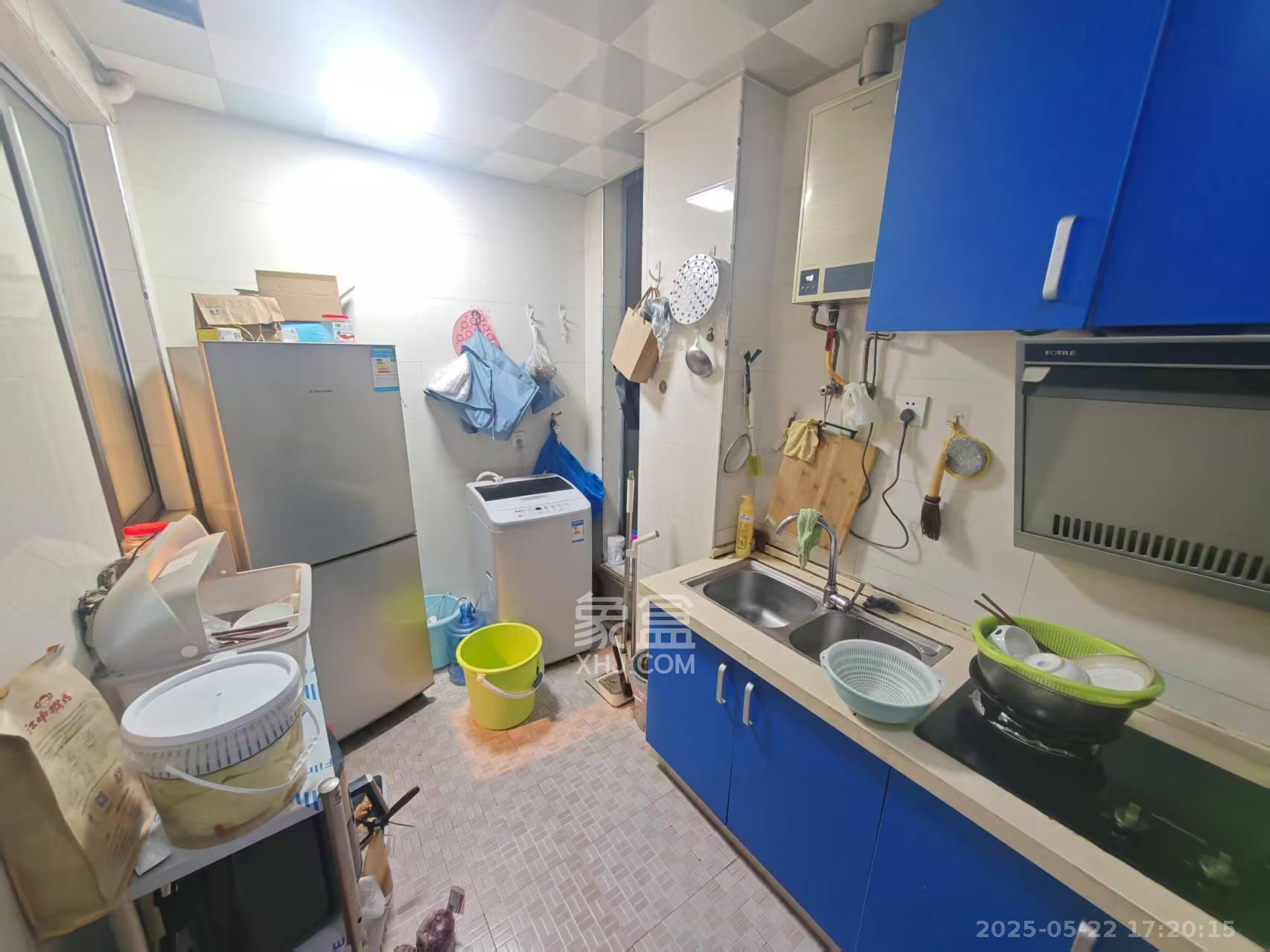 鑫远熙山  2室2厅1卫   2200.00元/月室内图