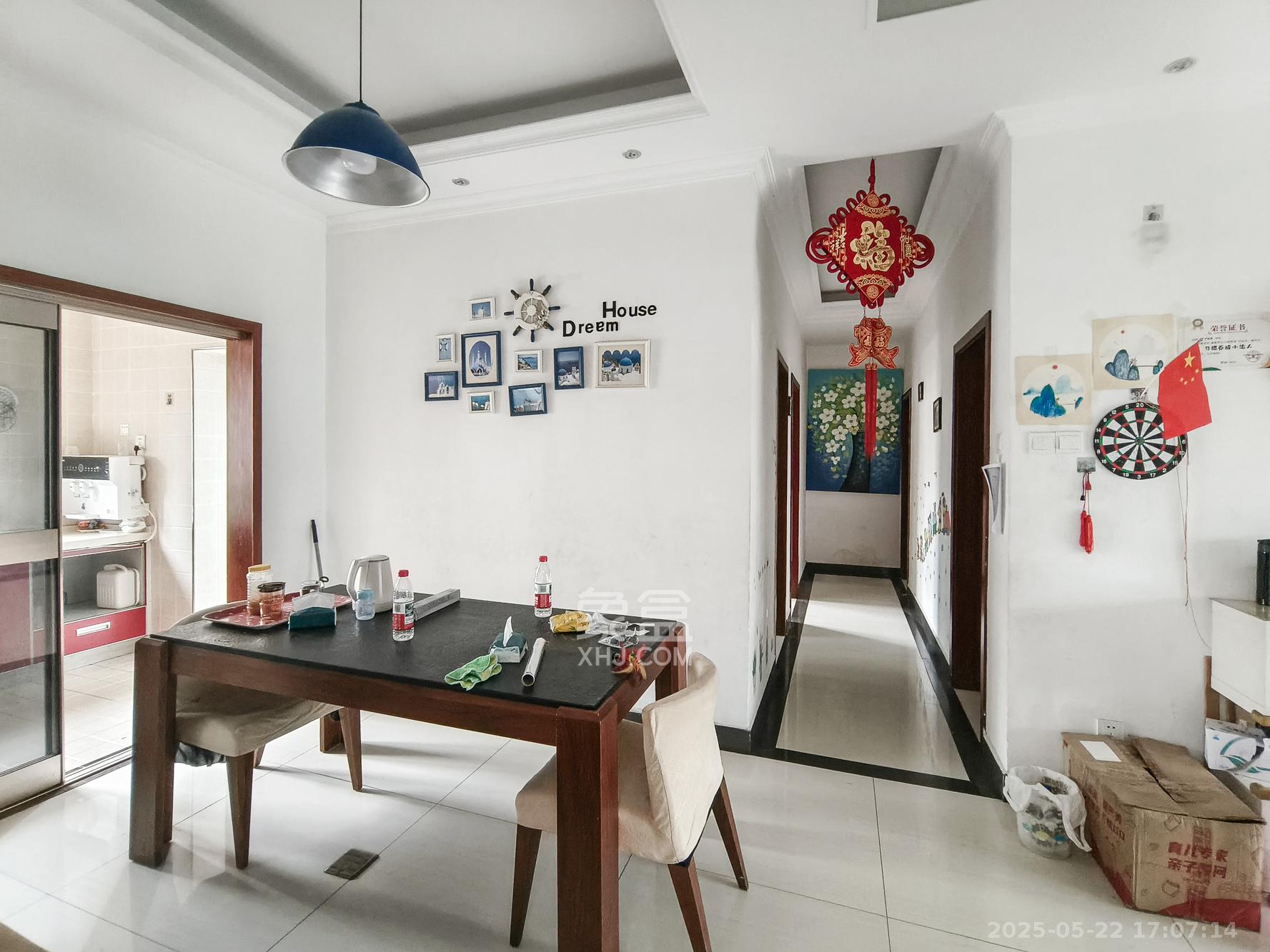 山水湾 3室2厅1卫 51.8万 山水湾 3室2厅1卫 51.8万客厅