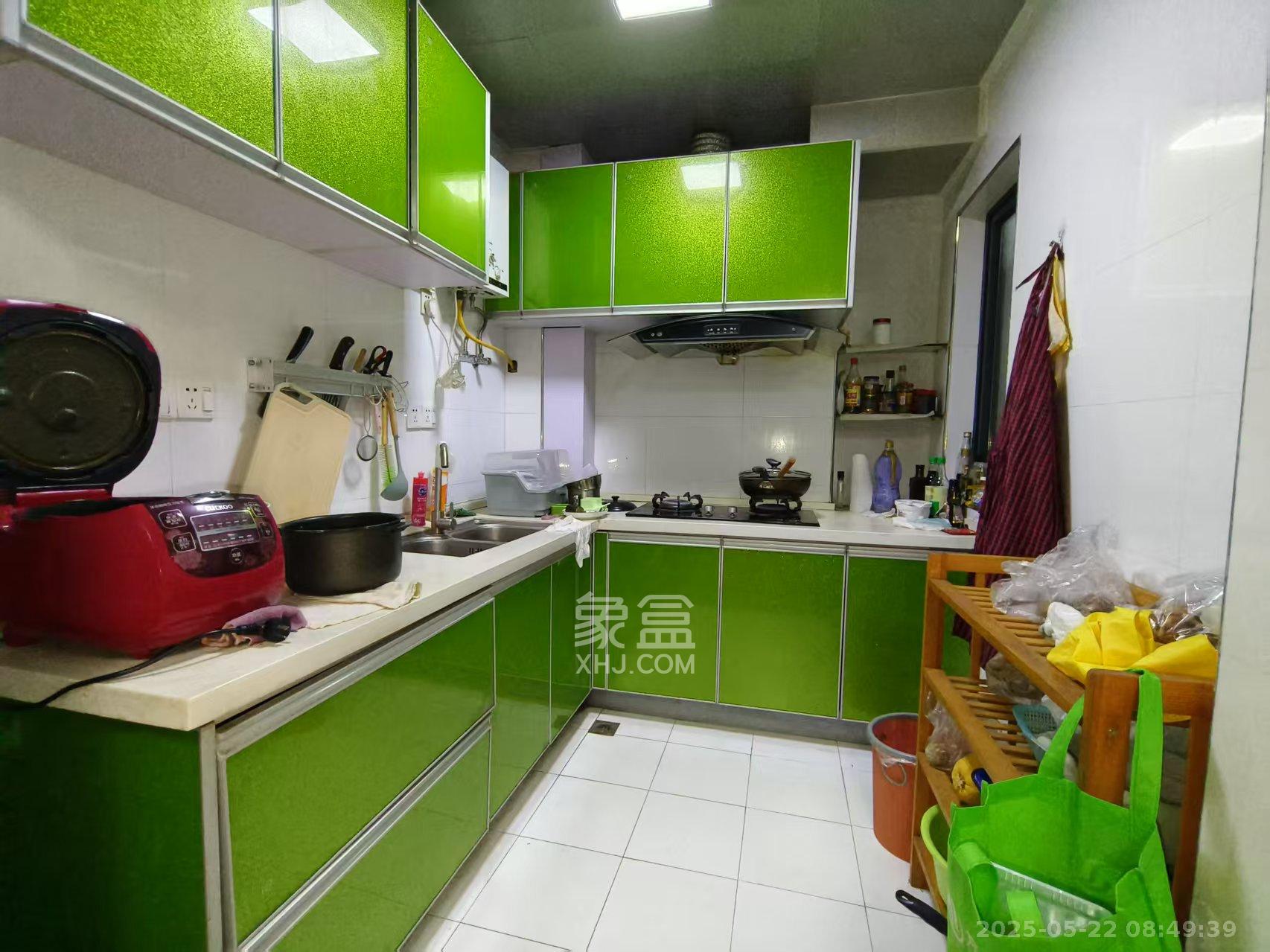 长房时代城  2室2厅1卫   2600.00元/月室内图
