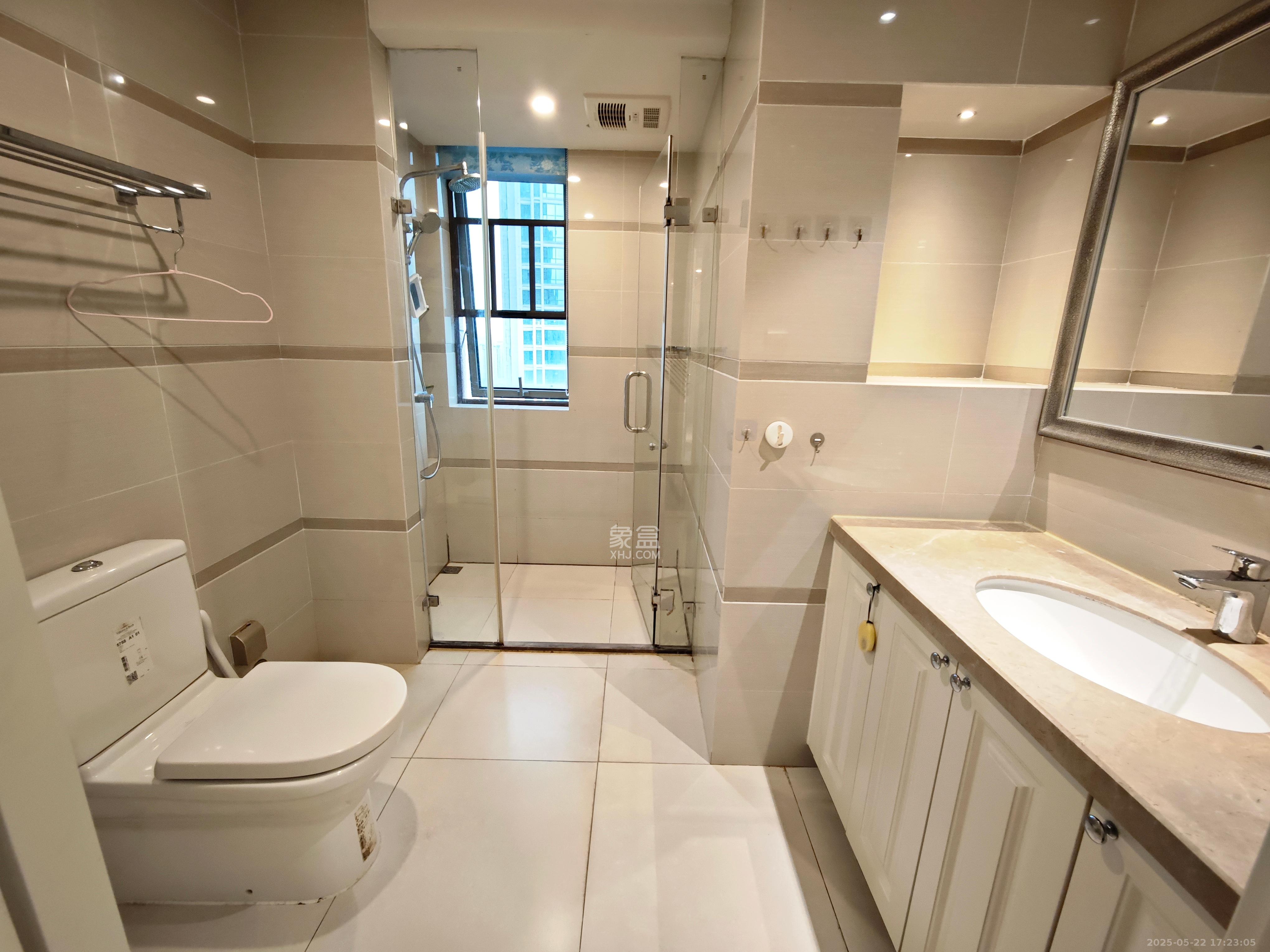 梅溪湖金茂府(金茂广场)(金茂览秀城) 3室2厅2卫 5200.0元/月 梅溪湖金茂府(金茂广场)(金茂览秀城) 3室2厅2卫 5200.0元/月室内图