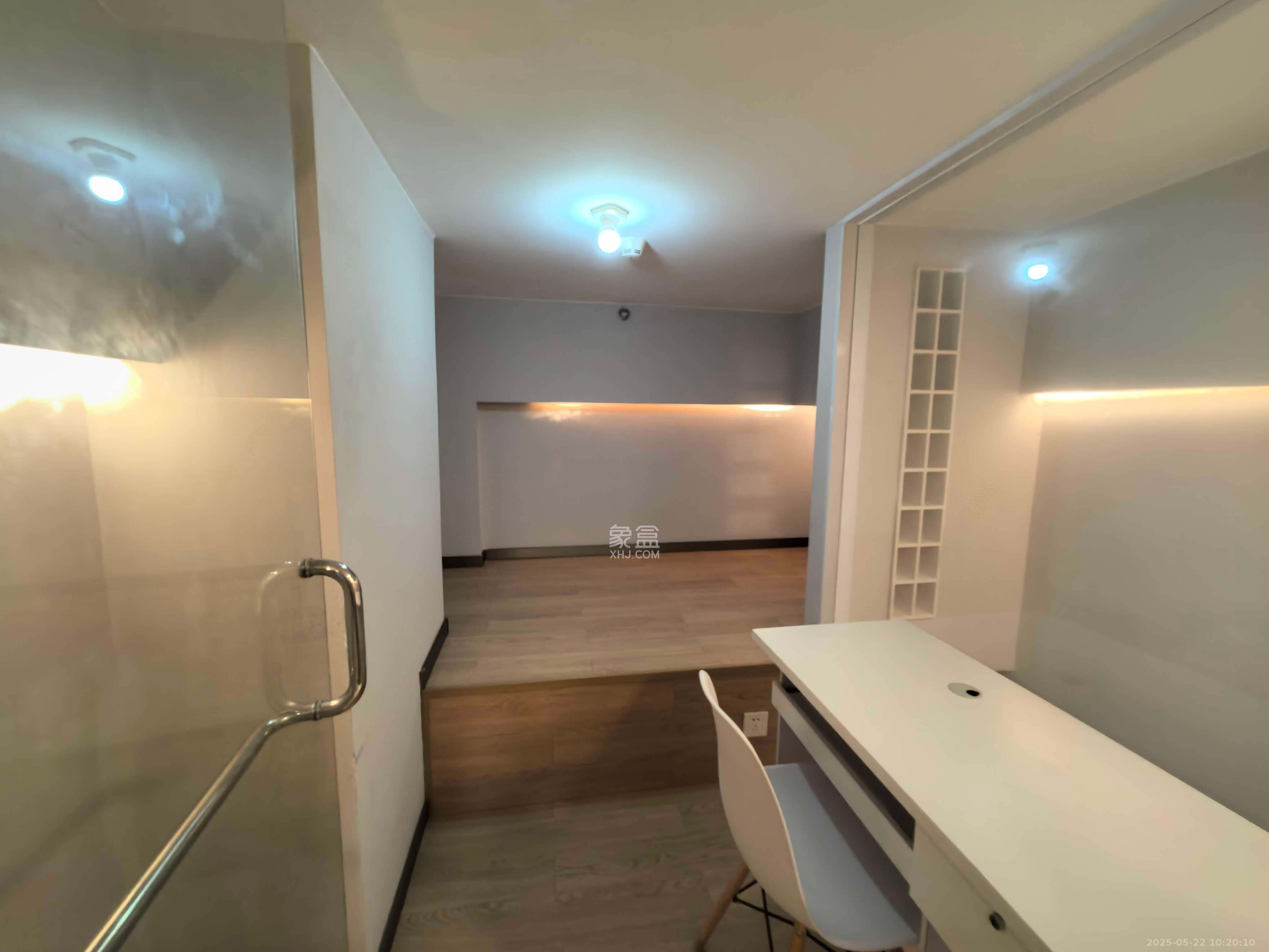 时代年华 2室1厅1卫 1350.0元/月 时代年华 2室1厅1卫 1350.0元/月室内图