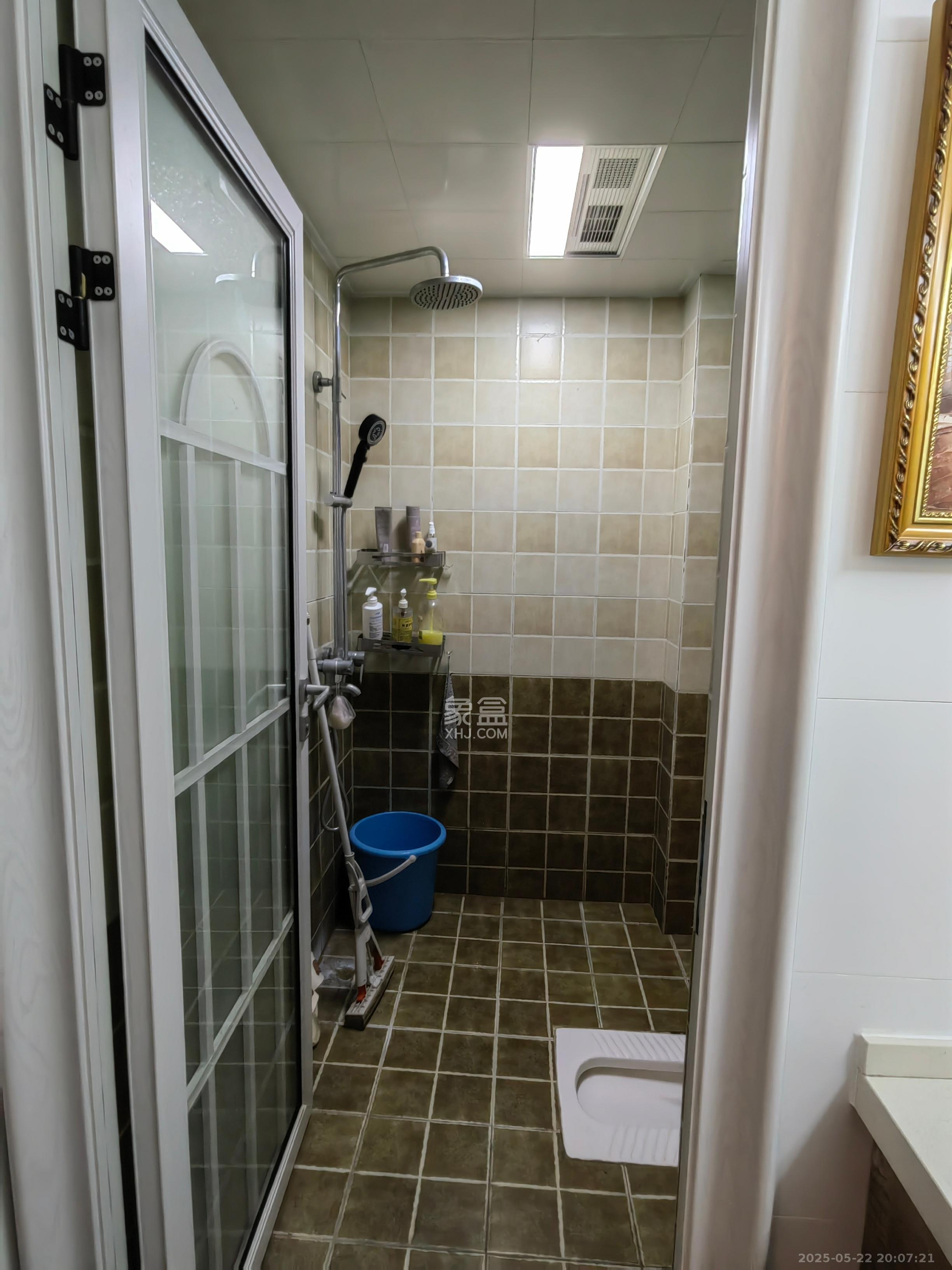 中建信和城  2室1厅1卫   2600.00元/月室内图