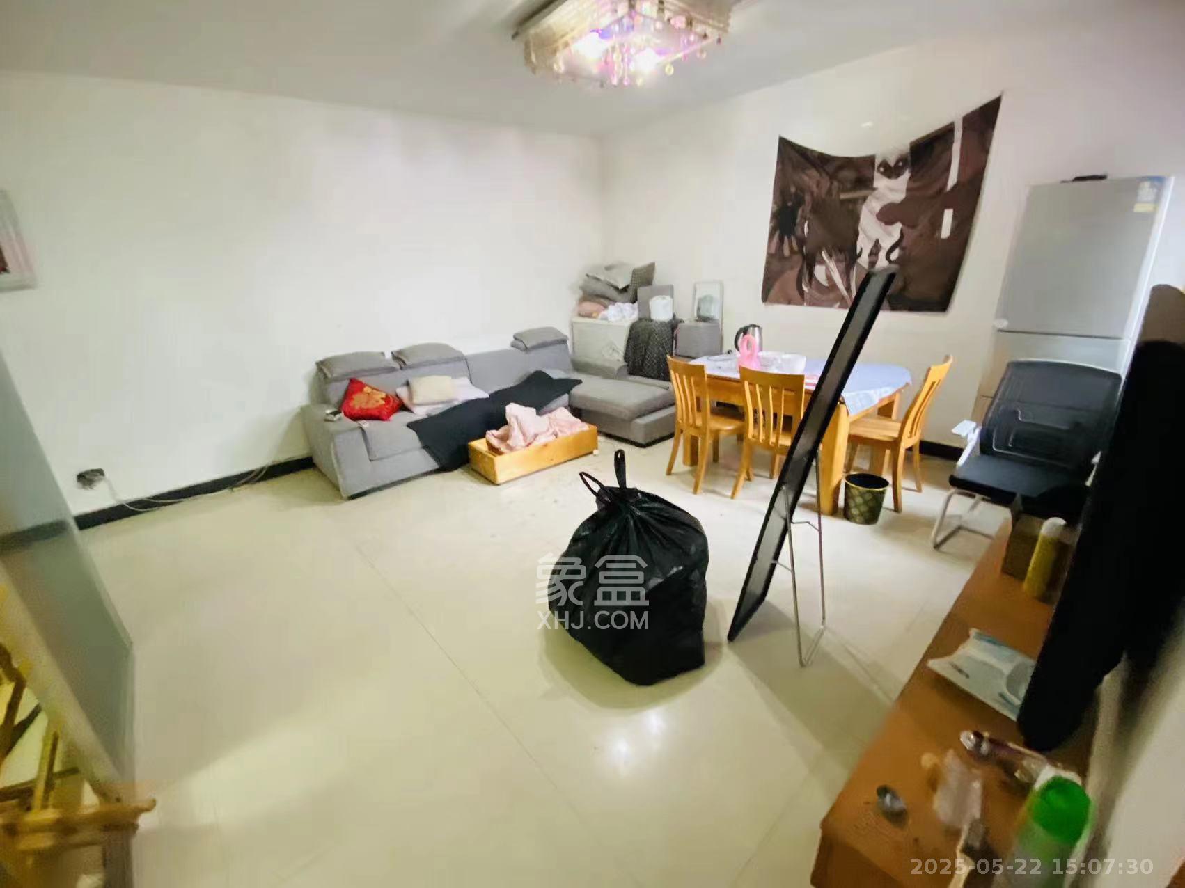 景泰雅苑(景江融城) 2室2厅1卫 3200.0元/月 景泰雅苑(景江融城) 2室2厅1卫 3200.0元/月室内图