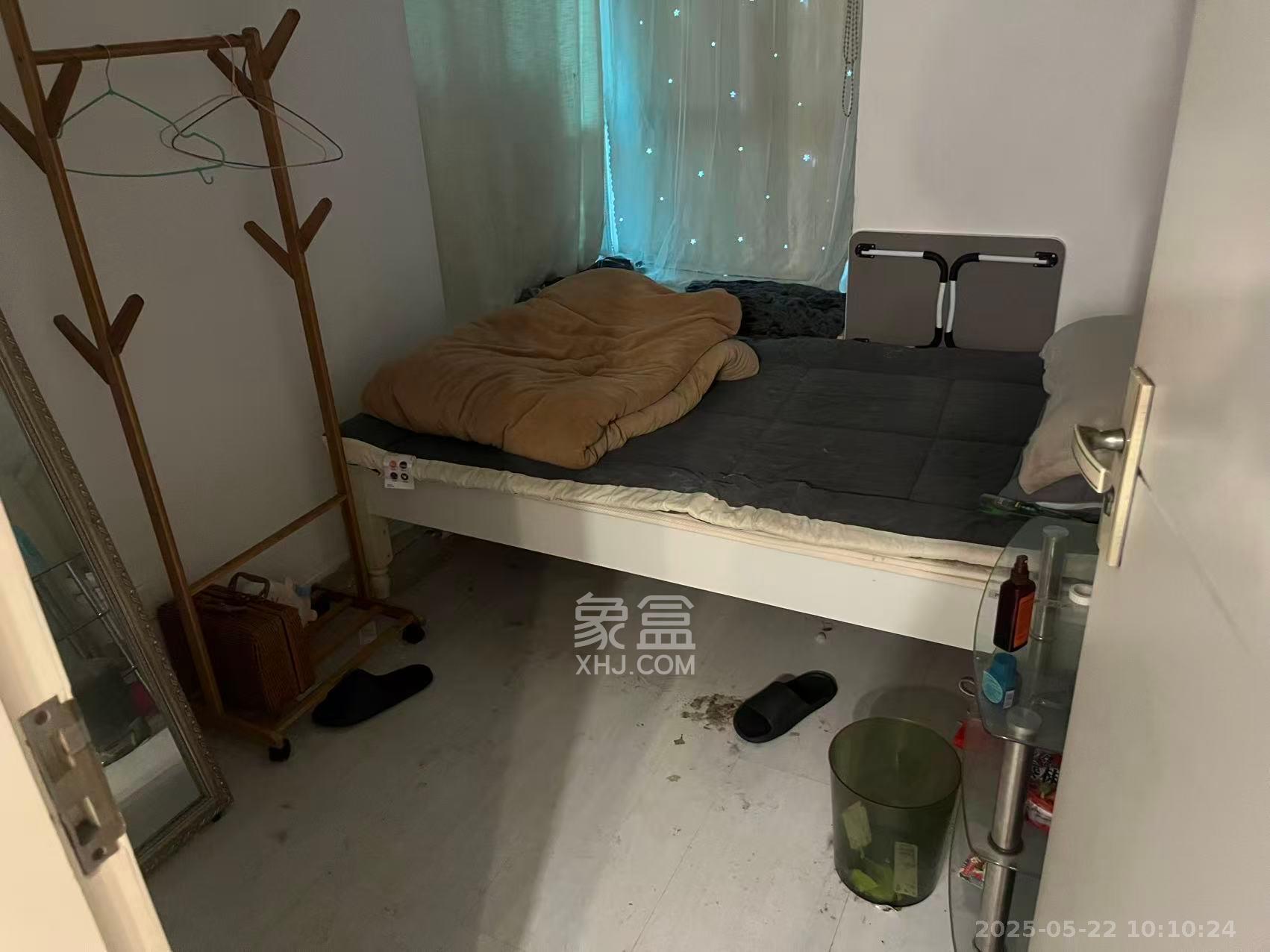 名都花园  2室1厅1卫   2200.00元/月室内图