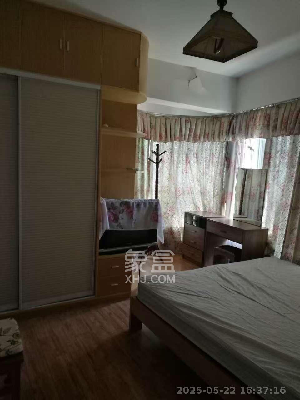 左岸春天 3室2厅2卫 2880.0元/月 左岸春天 3室2厅2卫 2880.0元/月室内图