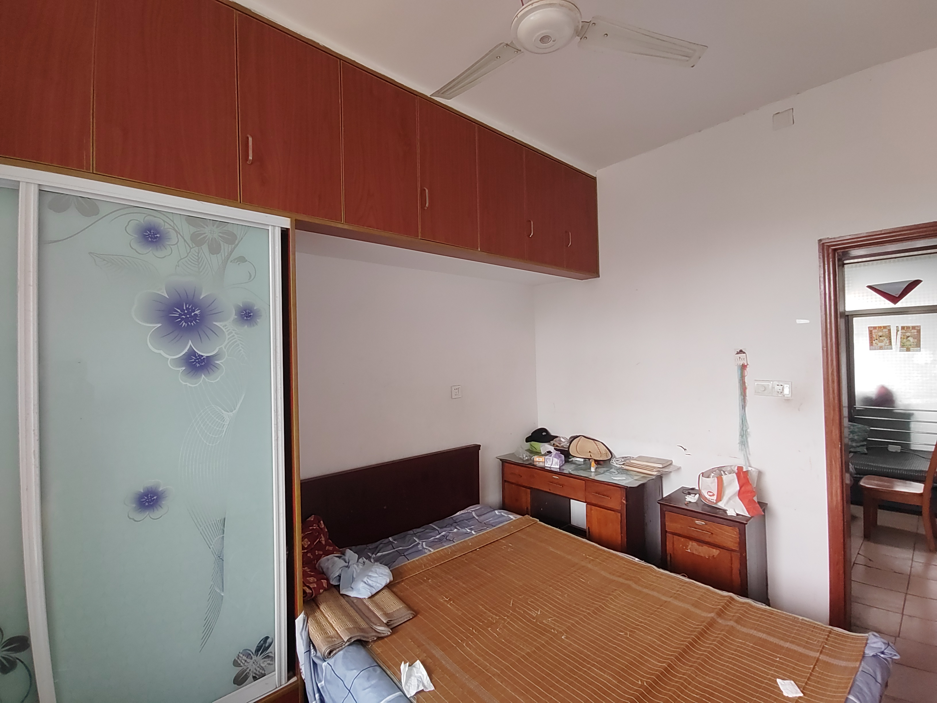 育财农贸市场（民营市场）  3室2厅1卫   26.80万室内图