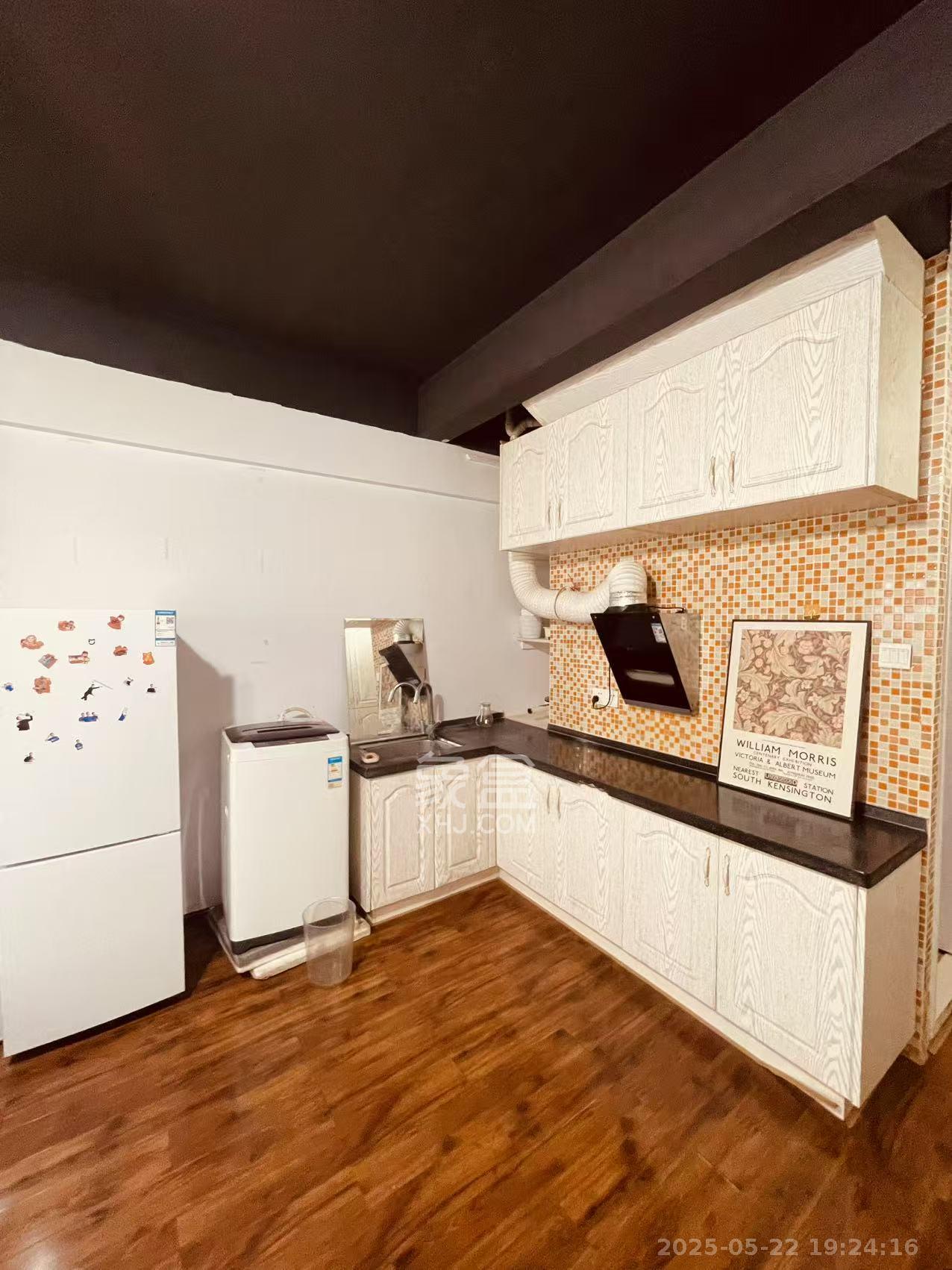 湘域相遇 1室1厅1卫 1580.0元/月 湘域相遇 1室1厅1卫 1580.0元/月室内图