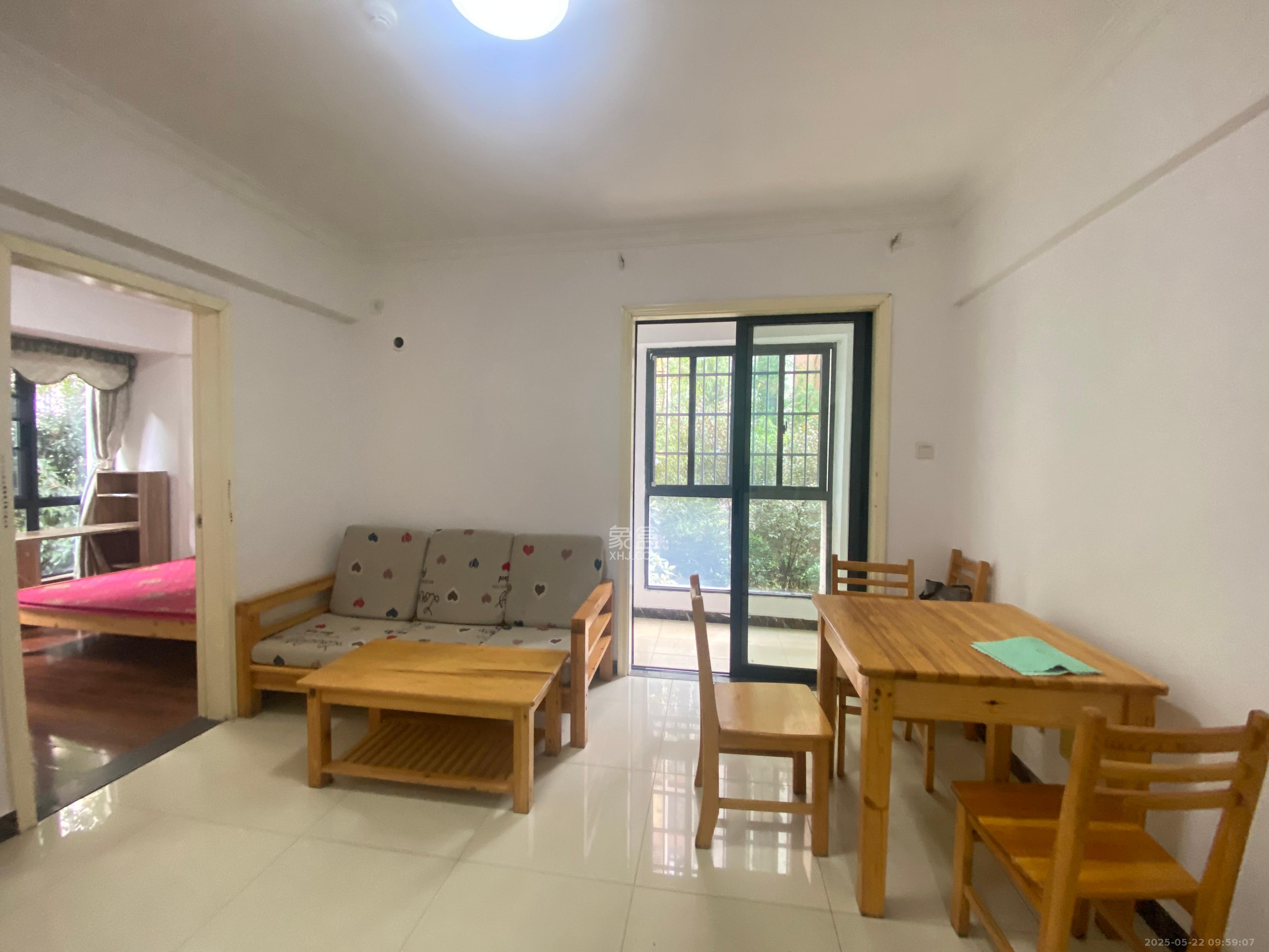 中建芙蓉工社 2室1厅1卫 1700.0元/月 中建芙蓉工社 2室1厅1卫 1700.0元/月室内图