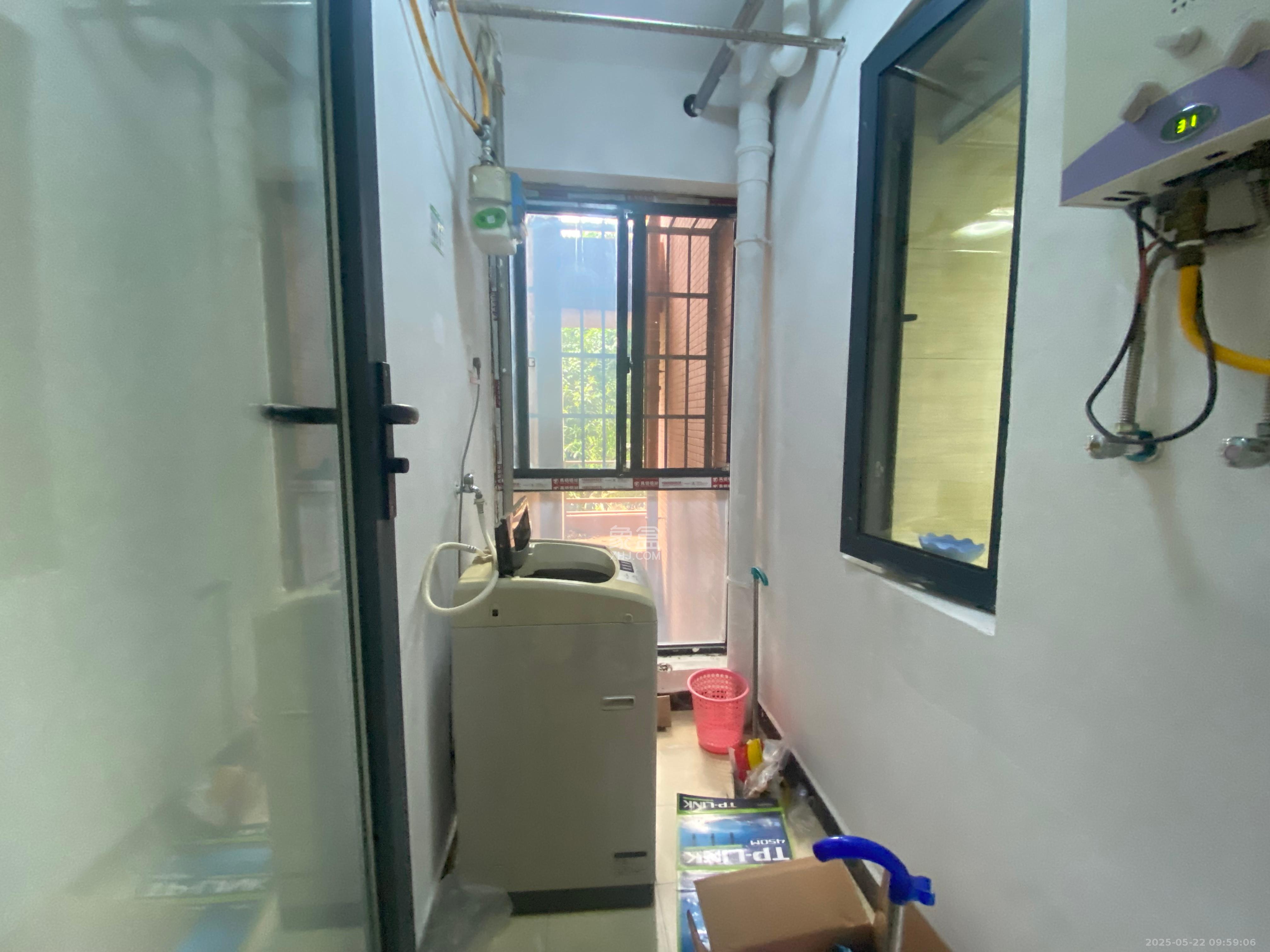 中建芙蓉工社 2室1厅1卫 1700.0元/月 中建芙蓉工社 2室1厅1卫 1700.0元/月室内图