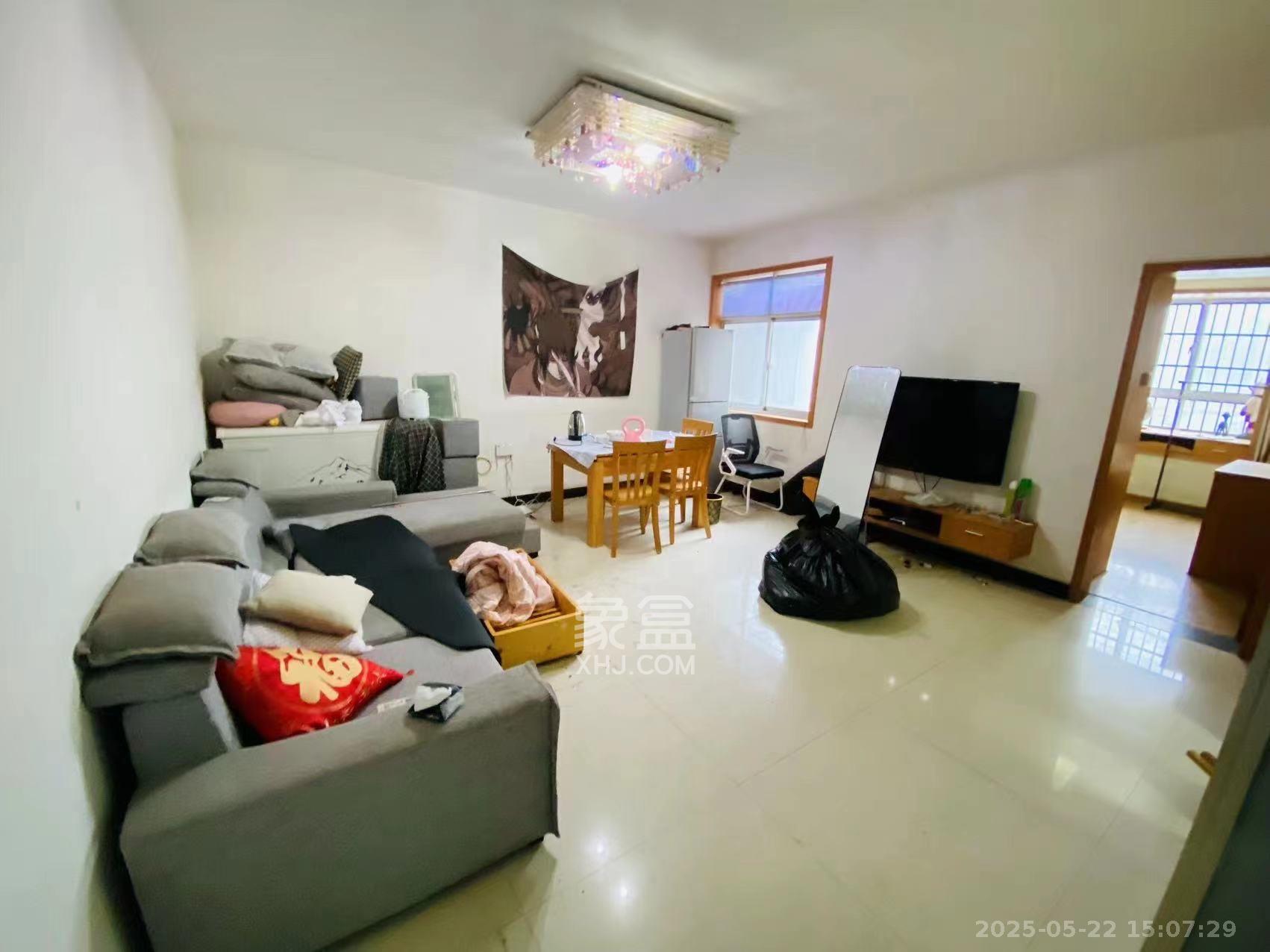 景泰雅苑(景江融城) 2室2厅1卫 3200.0元/月 景泰雅苑(景江融城) 2室2厅1卫 3200.0元/月室内图