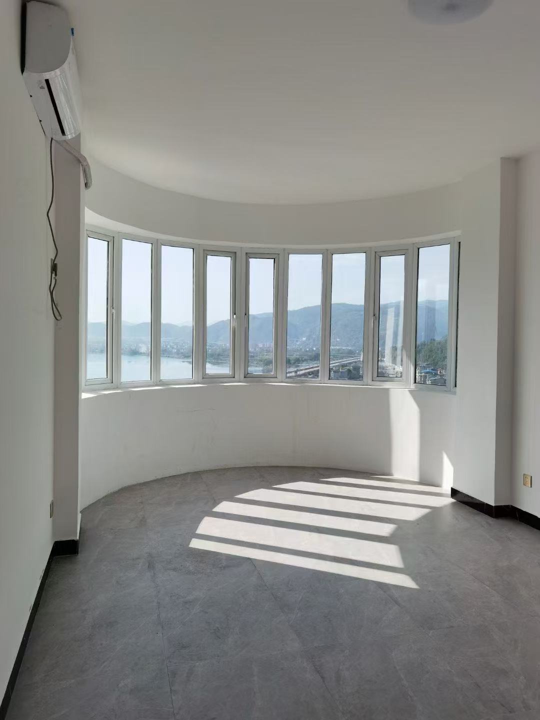 熙城春天 4室2厅2卫 1500.0元/月 熙城春天 4室2厅2卫 1500.0元/月室内图