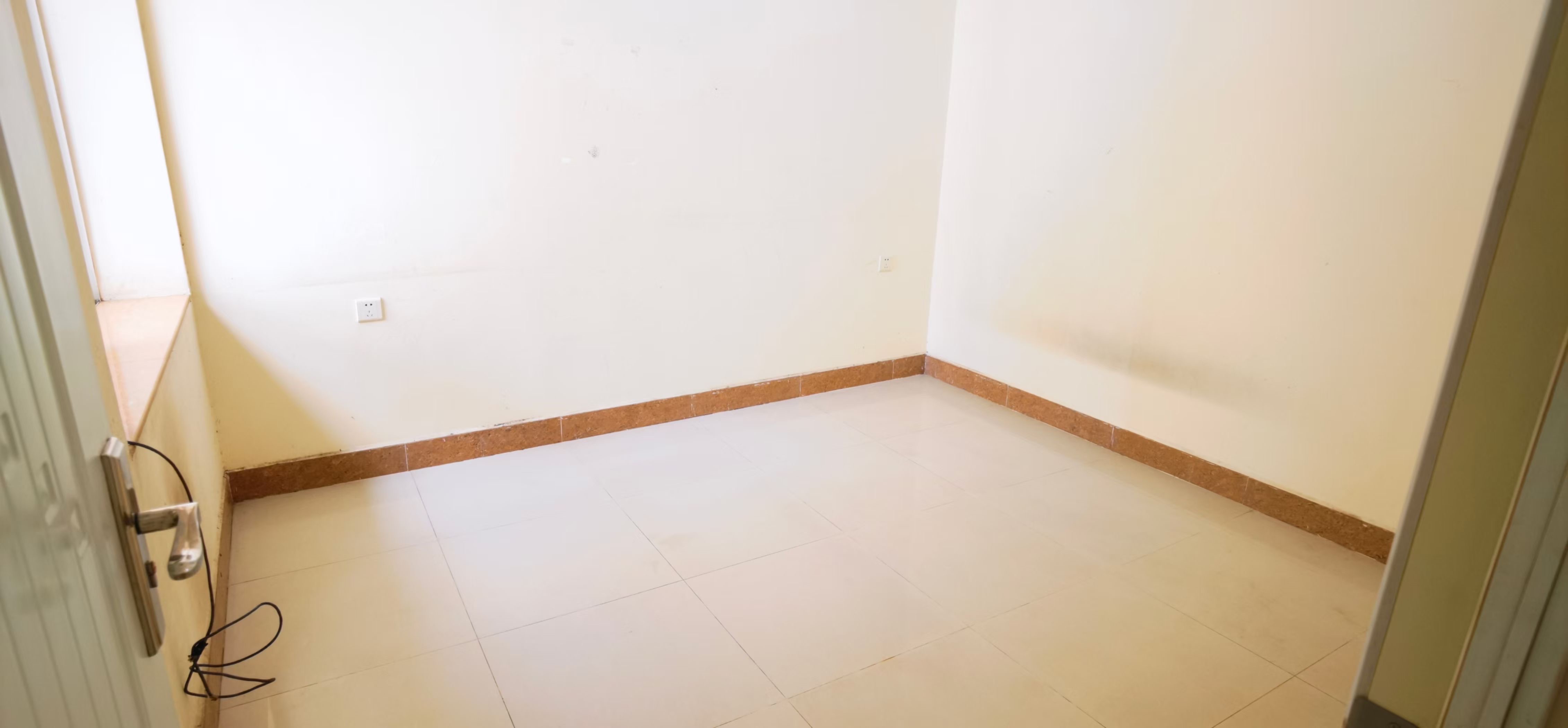 梦幻园小区  3室2厅1卫    75.0万 梦幻园小区  3室2厅1卫    75.0万客厅