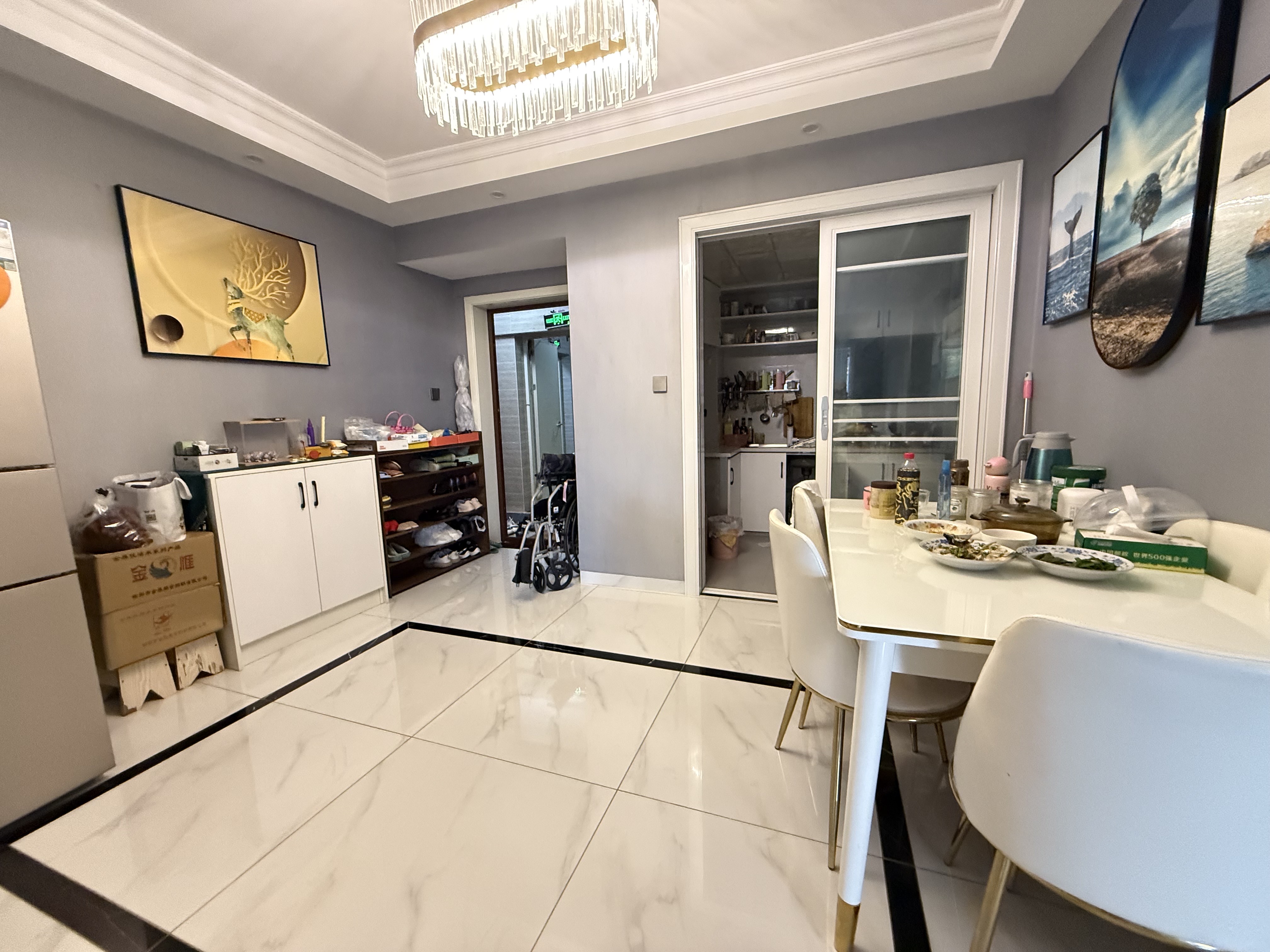 珠江云锦  2室2厅1卫    55.0万 珠江云锦  2室2厅1卫    55.0万客厅