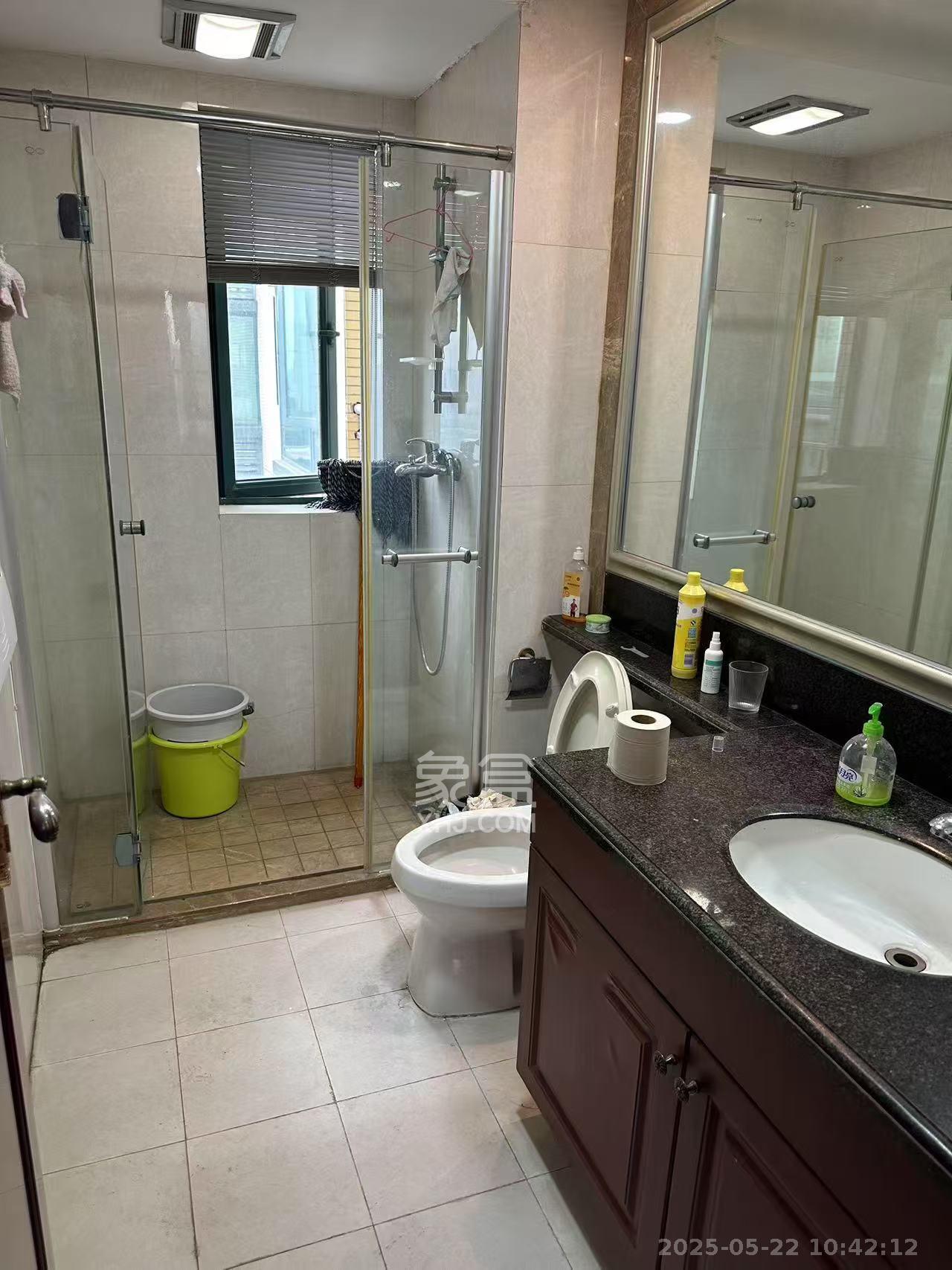 恒大绿洲 3室2厅1卫 2800.0元/月 恒大绿洲 3室2厅1卫 2800.0元/月室内图