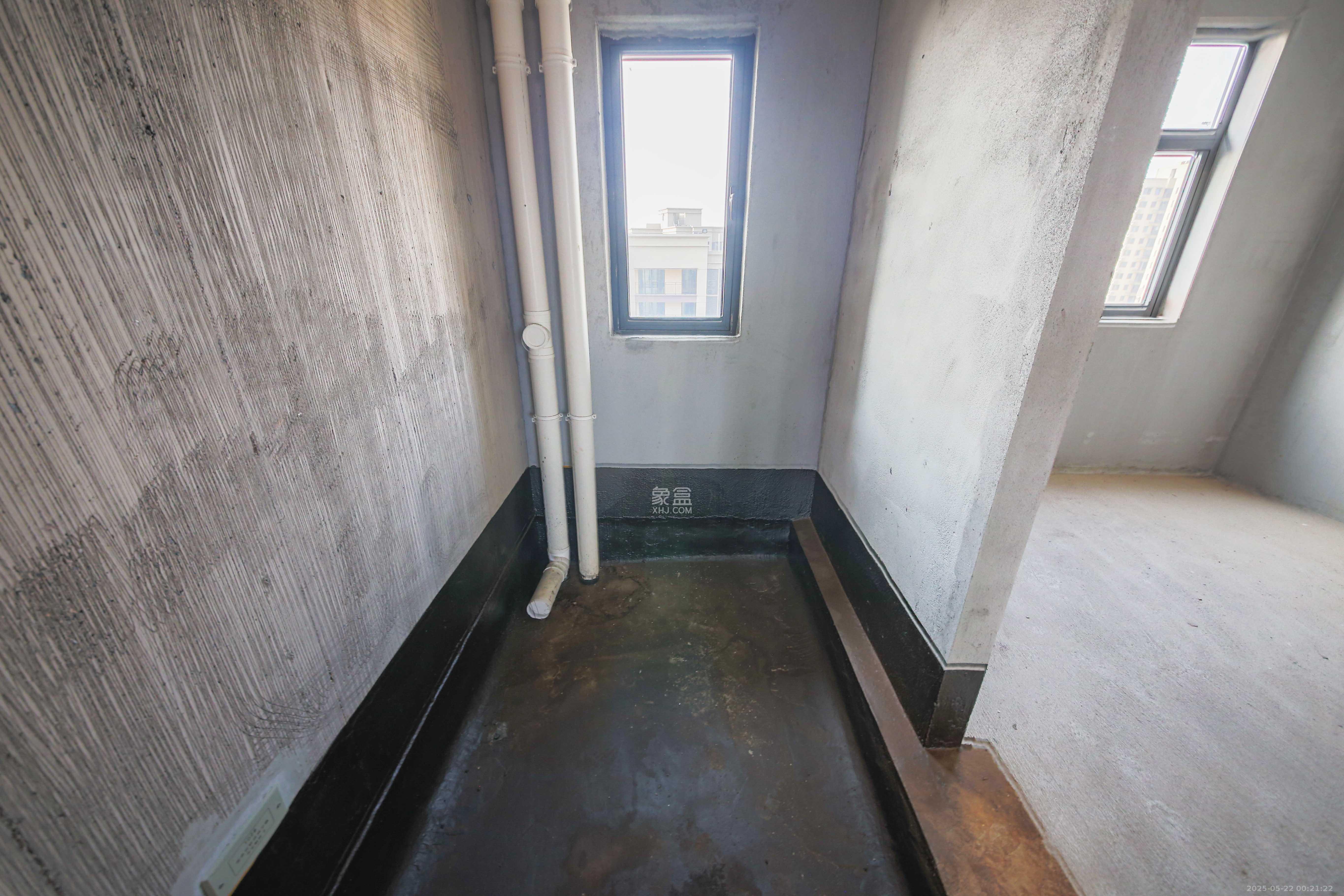 中建钰和城  4室2厅2卫   160.00万卫生间