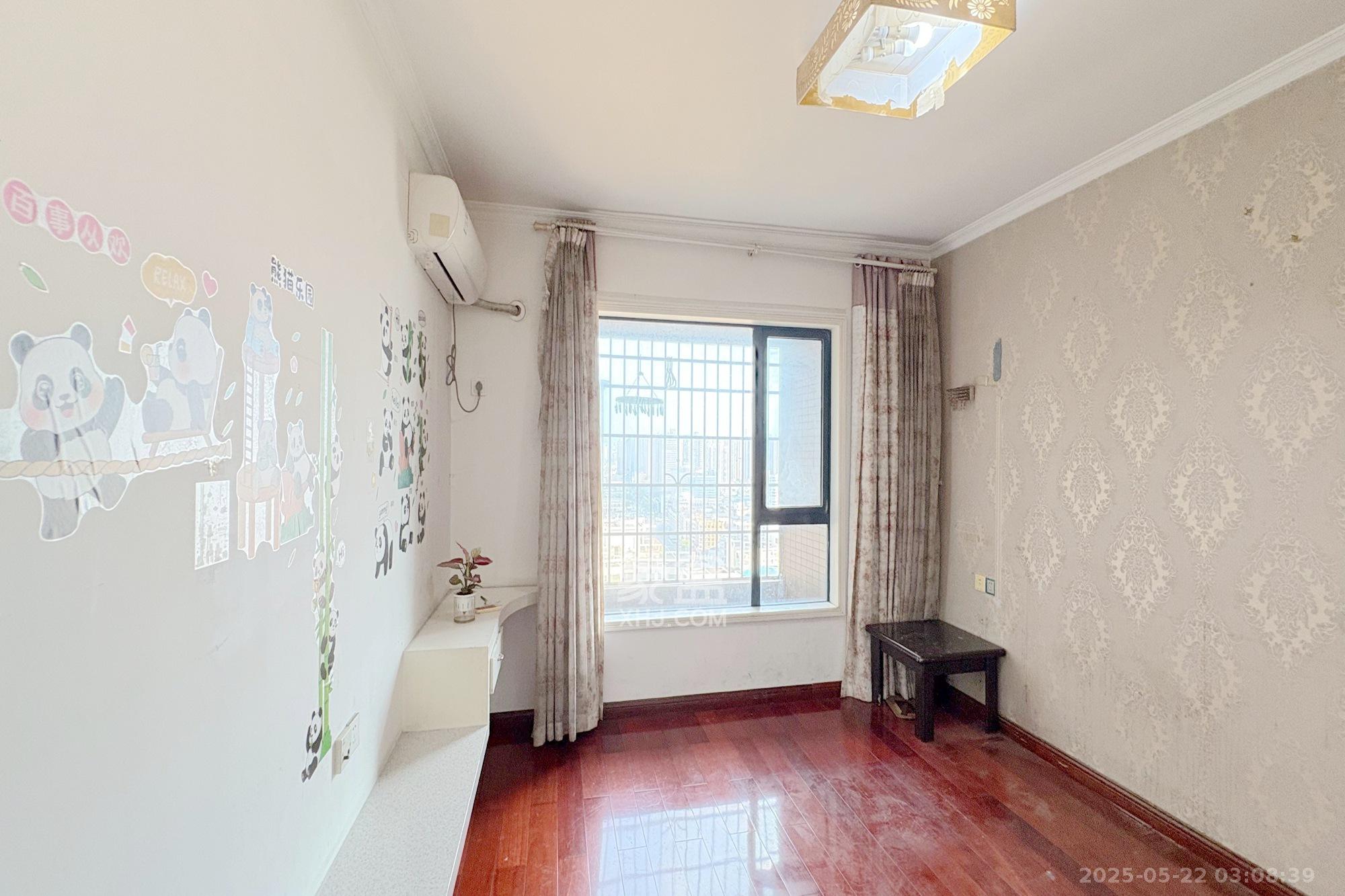 万象新天  3室2厅1卫    119.5万 万象新天  3室2厅1卫    119.5万卧室