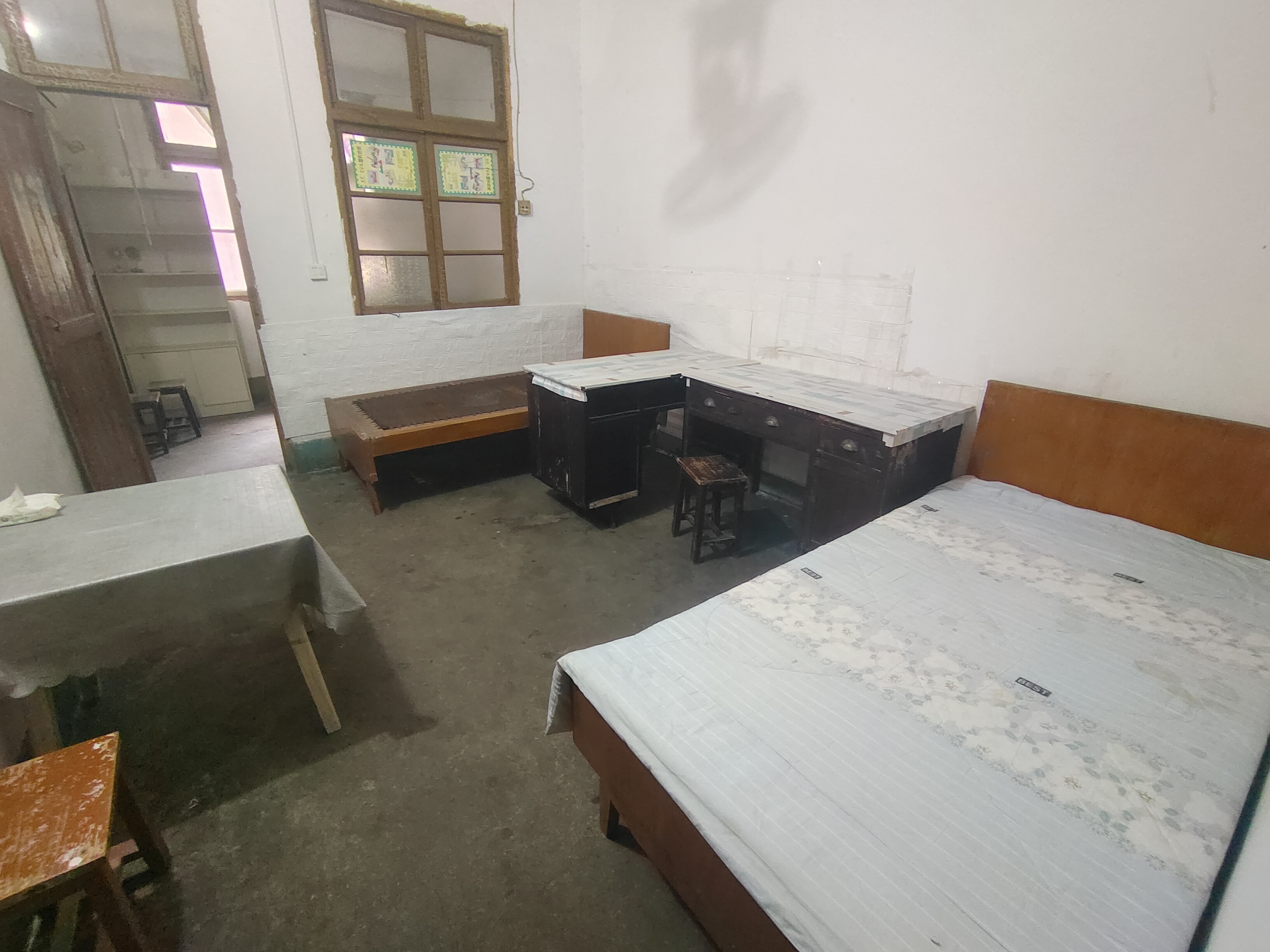 娄底技师学院家属院 4室1厅1卫 600.0元/月 娄底技师学院家属院 4室1厅1卫 600.0元/月室内图