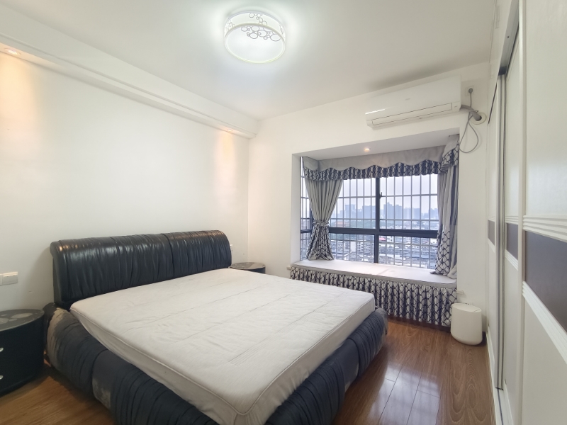 雁府铭座 3室2厅2卫 2800.0元/月 雁府铭座 3室2厅2卫 2800.0元/月室内图