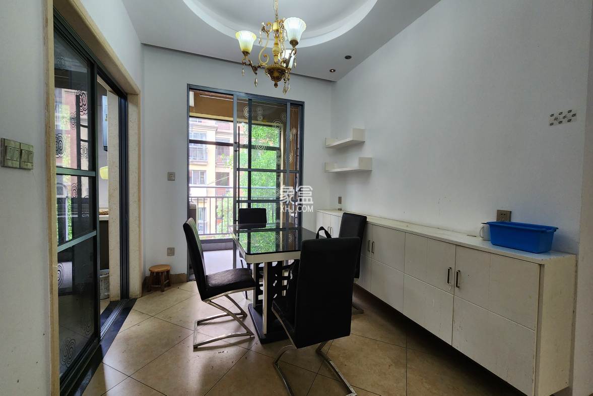 天酬尚都 1室0厅0卫 1500.0元/月 天酬尚都 1室0厅0卫 1500.0元/月室内图