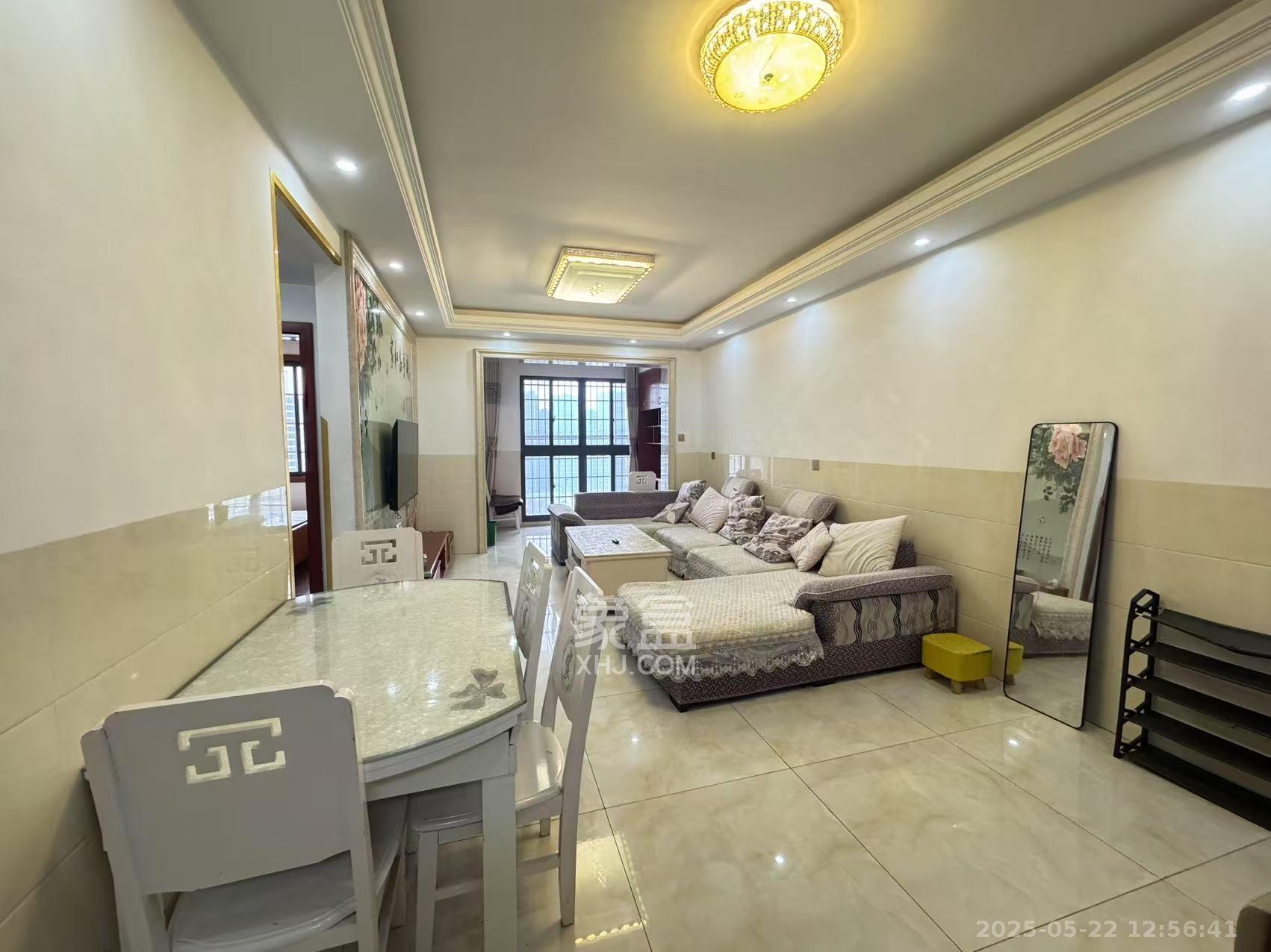 嘉顺苑  1室2厅1卫    2100.0元/月室内图