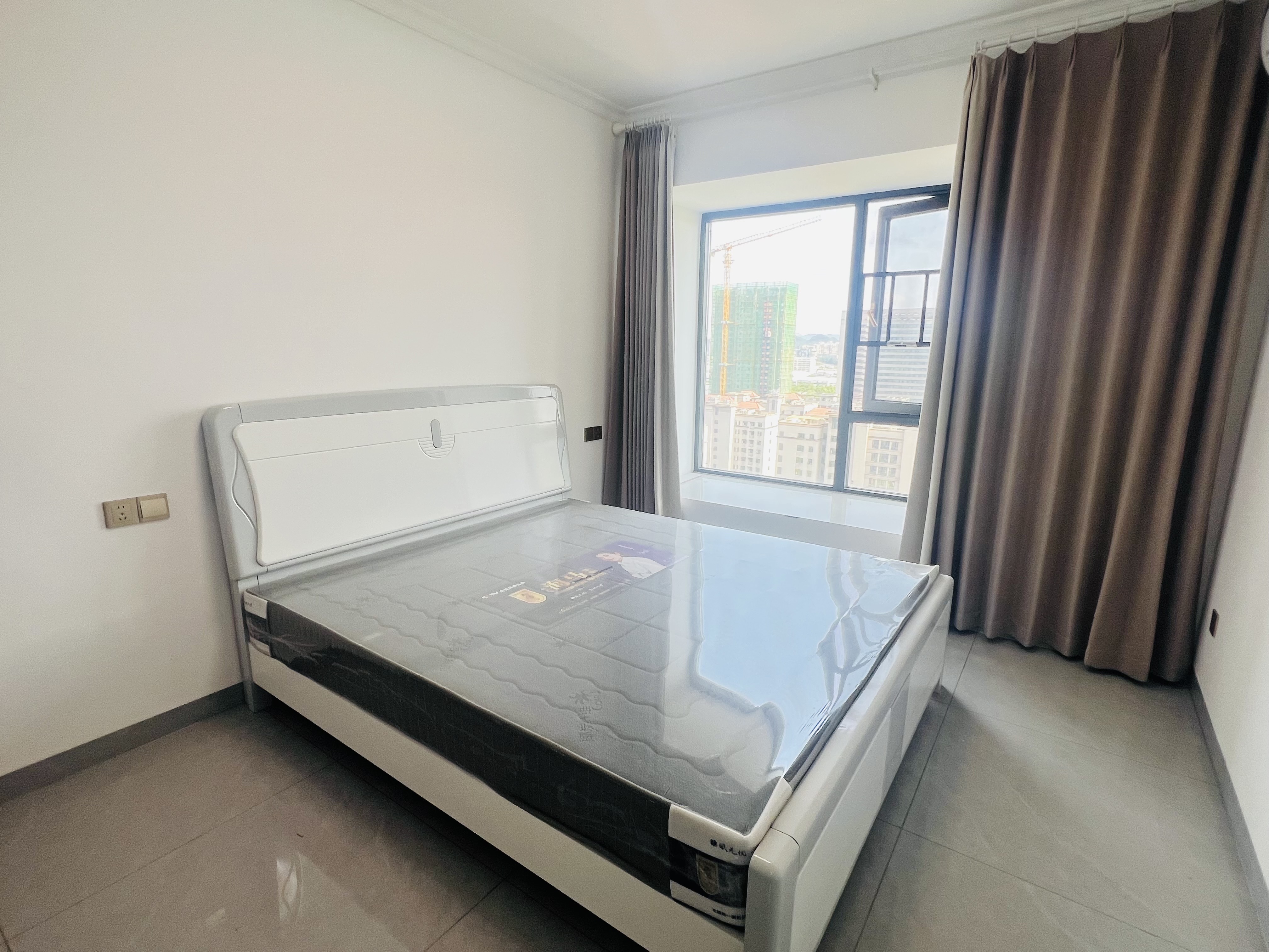 康雅苑 3室2厅2卫 1800.0元/月 康雅苑 3室2厅2卫 1800.0元/月室内图