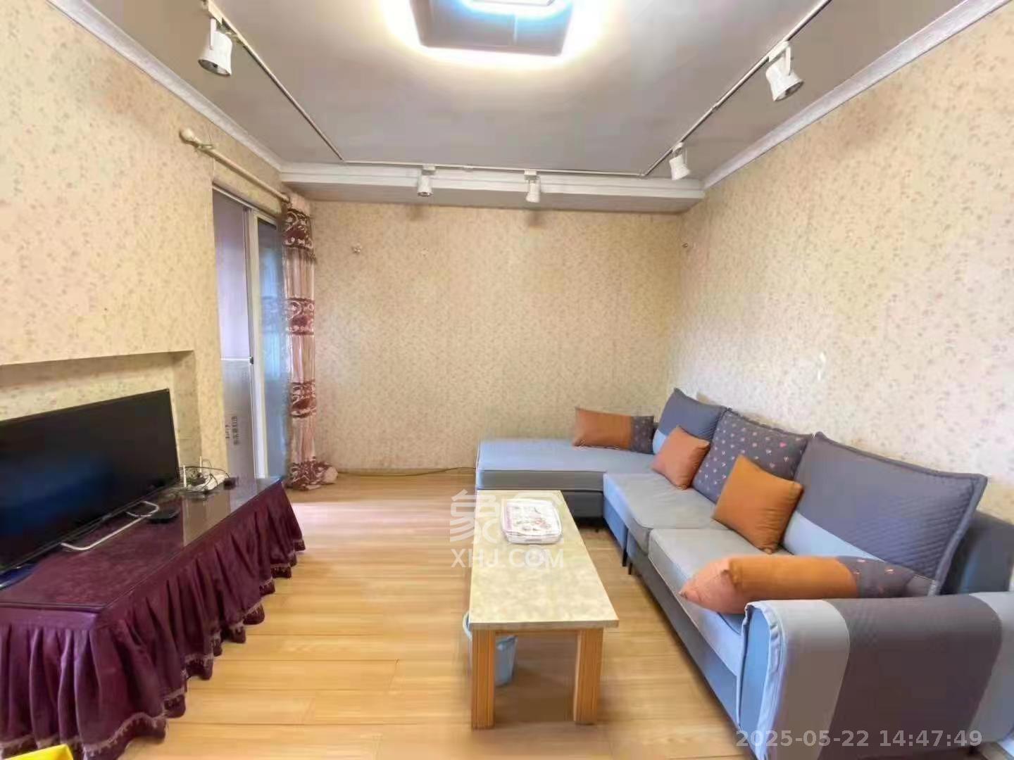 白沙晶城 1室2厅1卫 2300.0元/月 白沙晶城 1室2厅1卫 2300.0元/月室内图