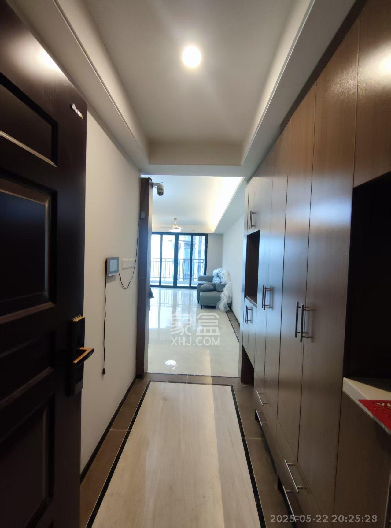 保利茉莉公馆 3室2厅2卫 3400.0元/月 保利茉莉公馆 3室2厅2卫 3400.0元/月室内图