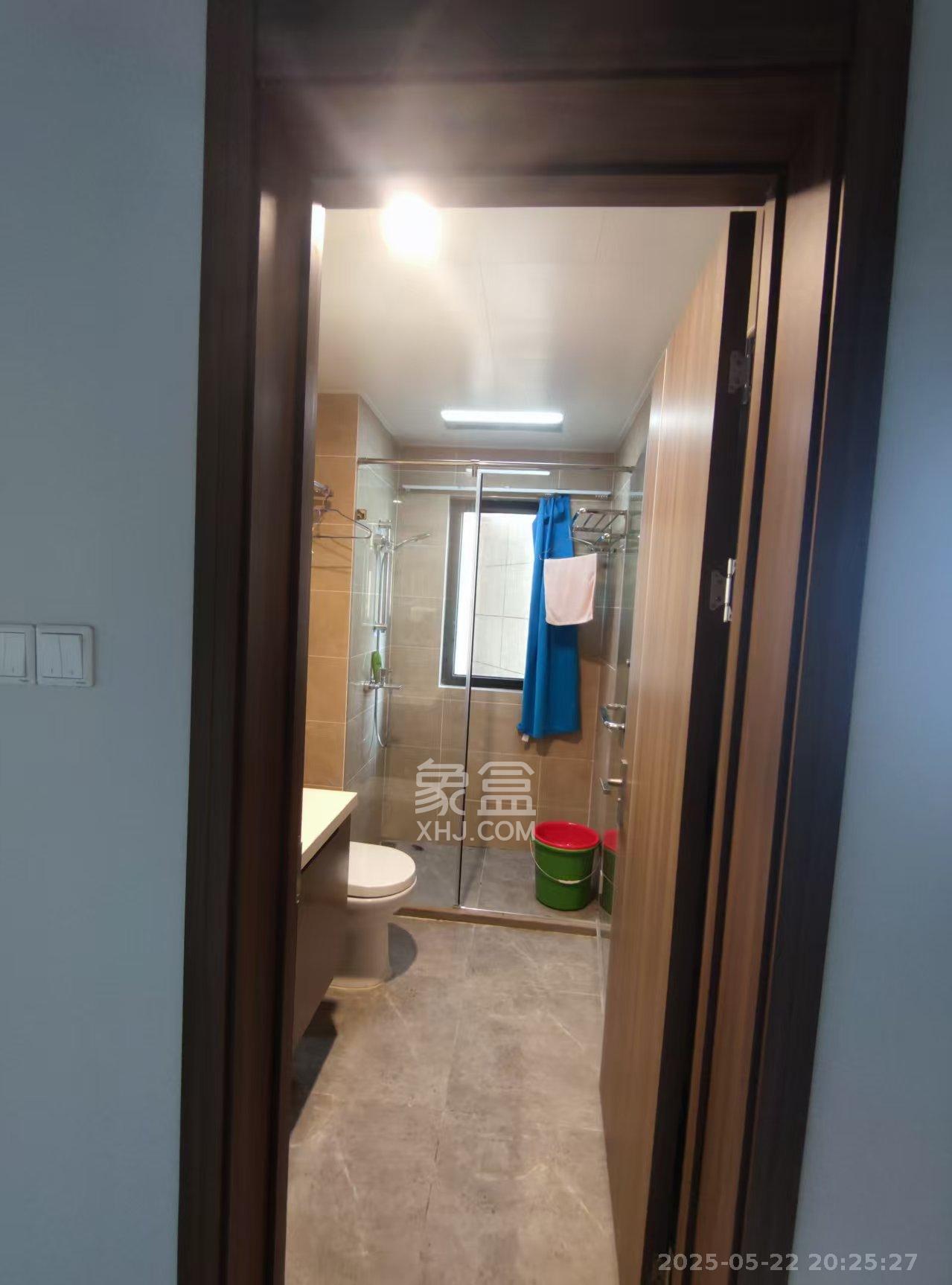 保利茉莉公馆 3室2厅2卫 3400.0元/月 保利茉莉公馆 3室2厅2卫 3400.0元/月室内图