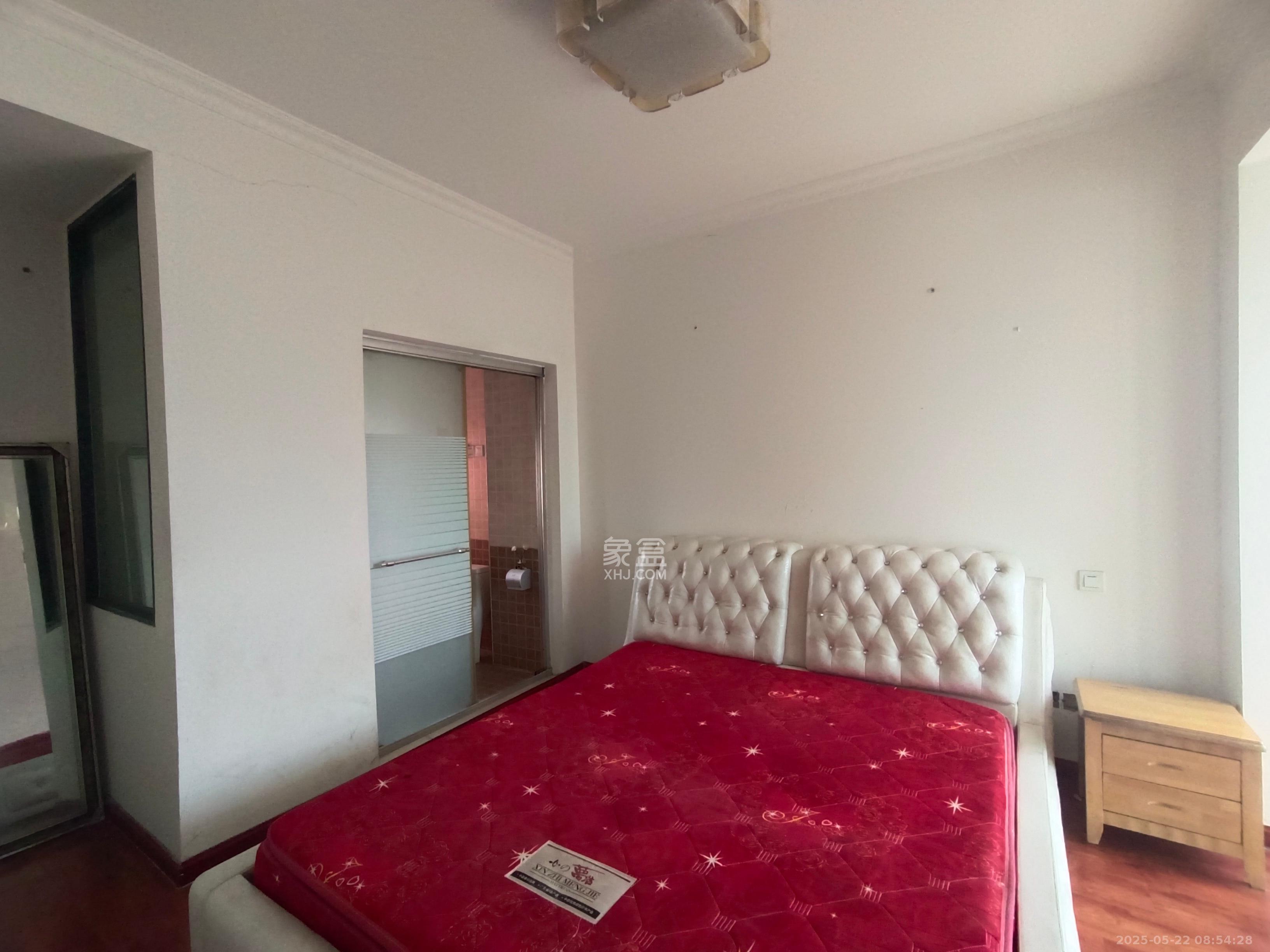 浩龙音乐界 3室2厅2卫 1800.0元/月 浩龙音乐界 3室2厅2卫 1800.0元/月室内图