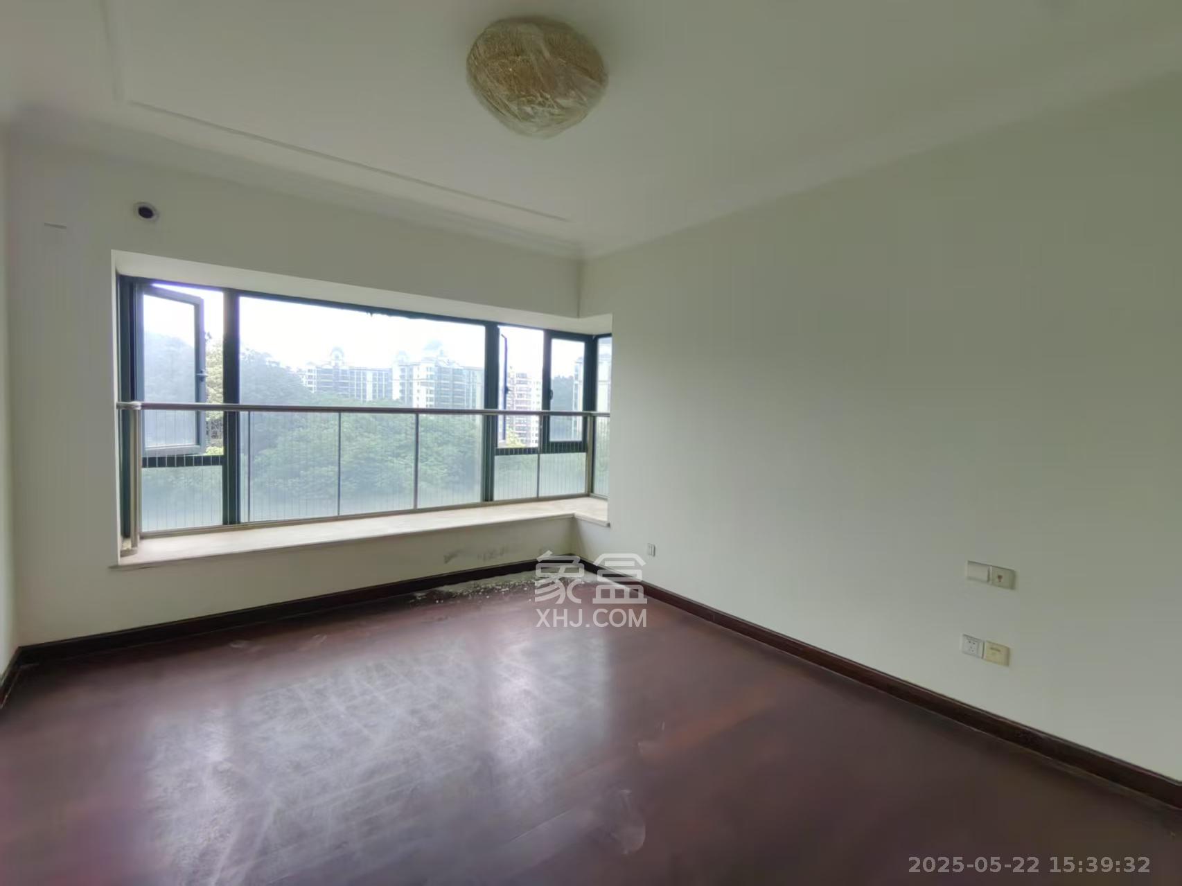 恒大城 4室2厅2卫 2400.0元/月 恒大城 4室2厅2卫 2400.0元/月室内图