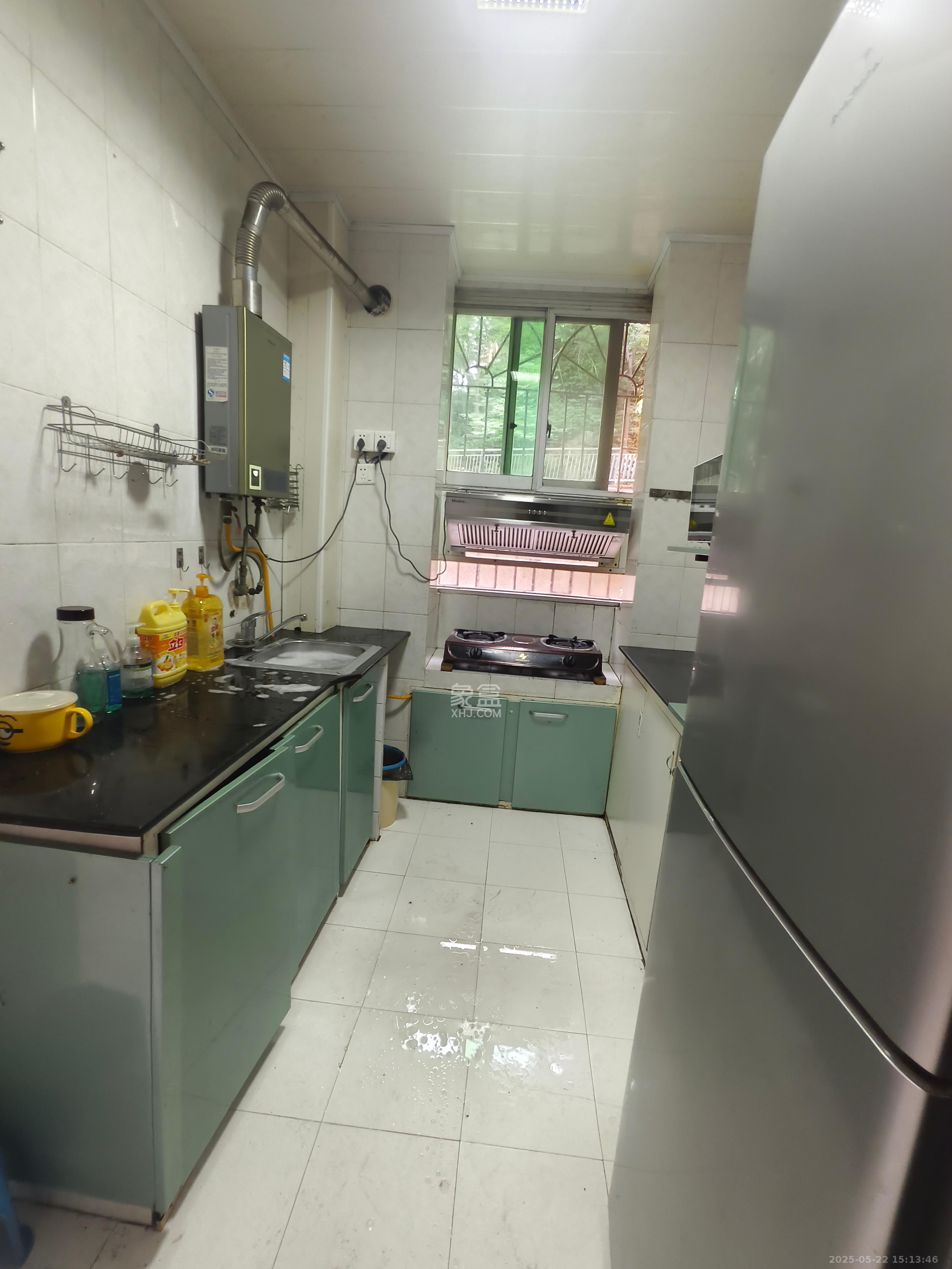 天心区政府机关宿舍  3室1厅1卫    2000.0元/月 天心区政府机关宿舍  3室1厅1卫    2000.0元/月室内图