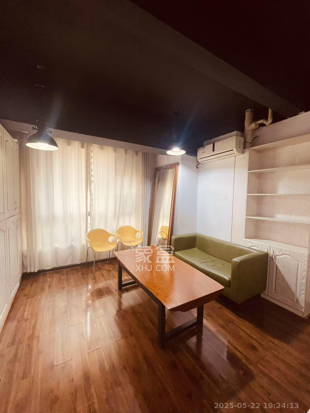 湘域相遇 1室1厅1卫 1580.0元/月 湘域相遇 1室1厅1卫 1580.0元/月室内图