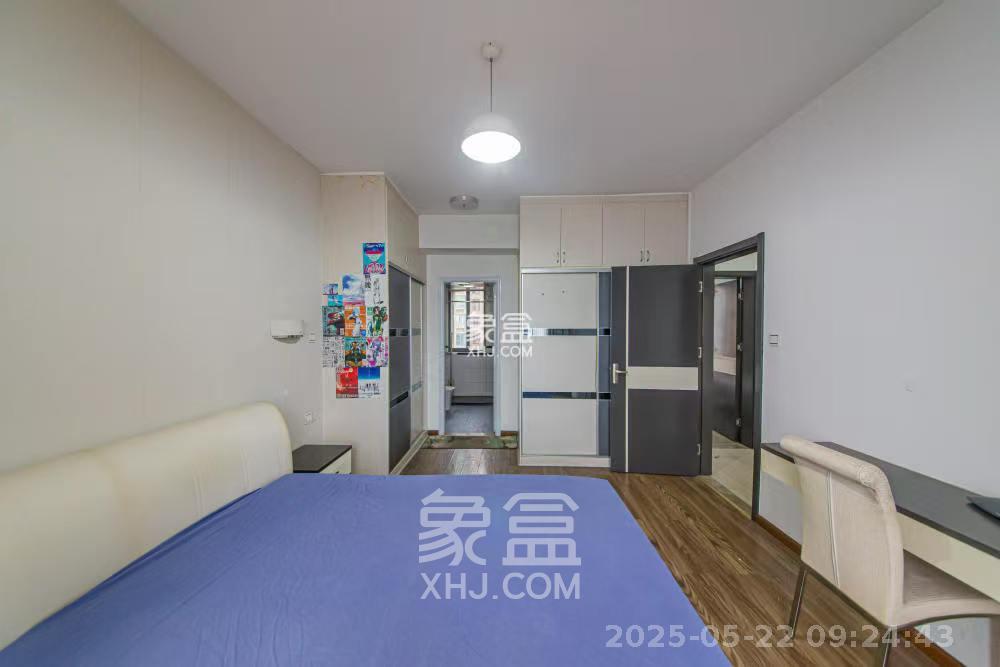 鑫远熙山  4室2厅2卫   3500.00元/月室内图