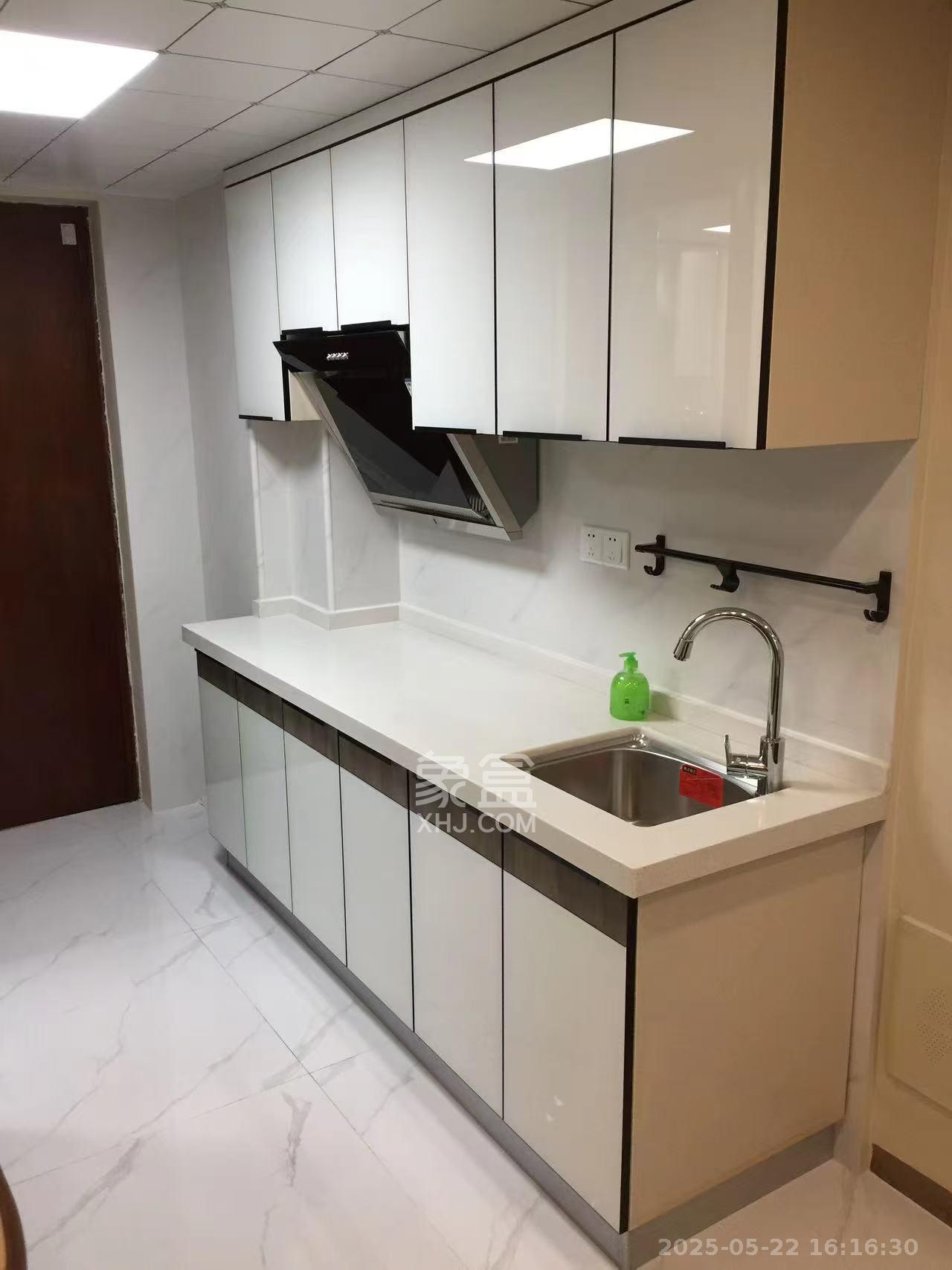 达美溪湖湾  1室1厅1卫    2300.0元/月 达美溪湖湾  1室1厅1卫    2300.0元/月室内图