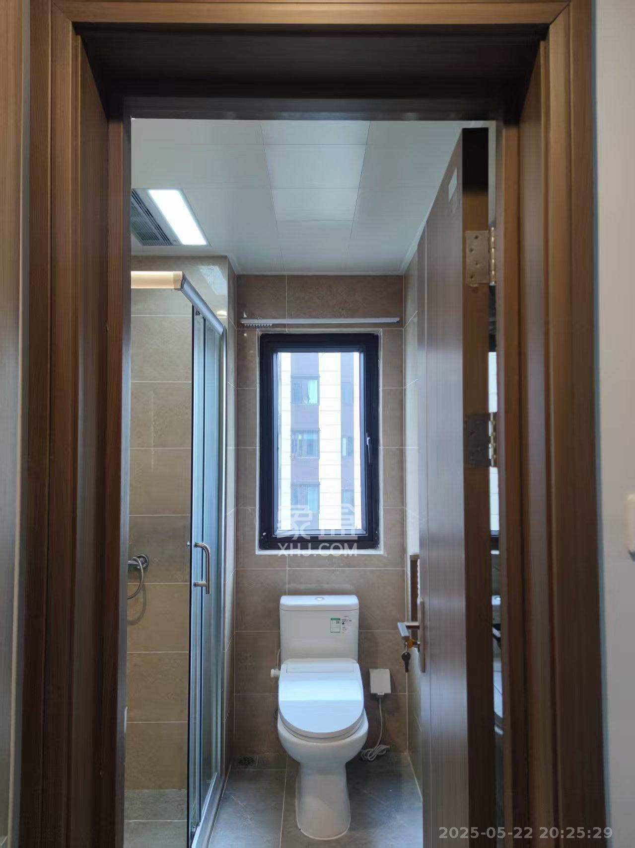 保利茉莉公馆 3室2厅2卫 3400.0元/月 保利茉莉公馆 3室2厅2卫 3400.0元/月室内图