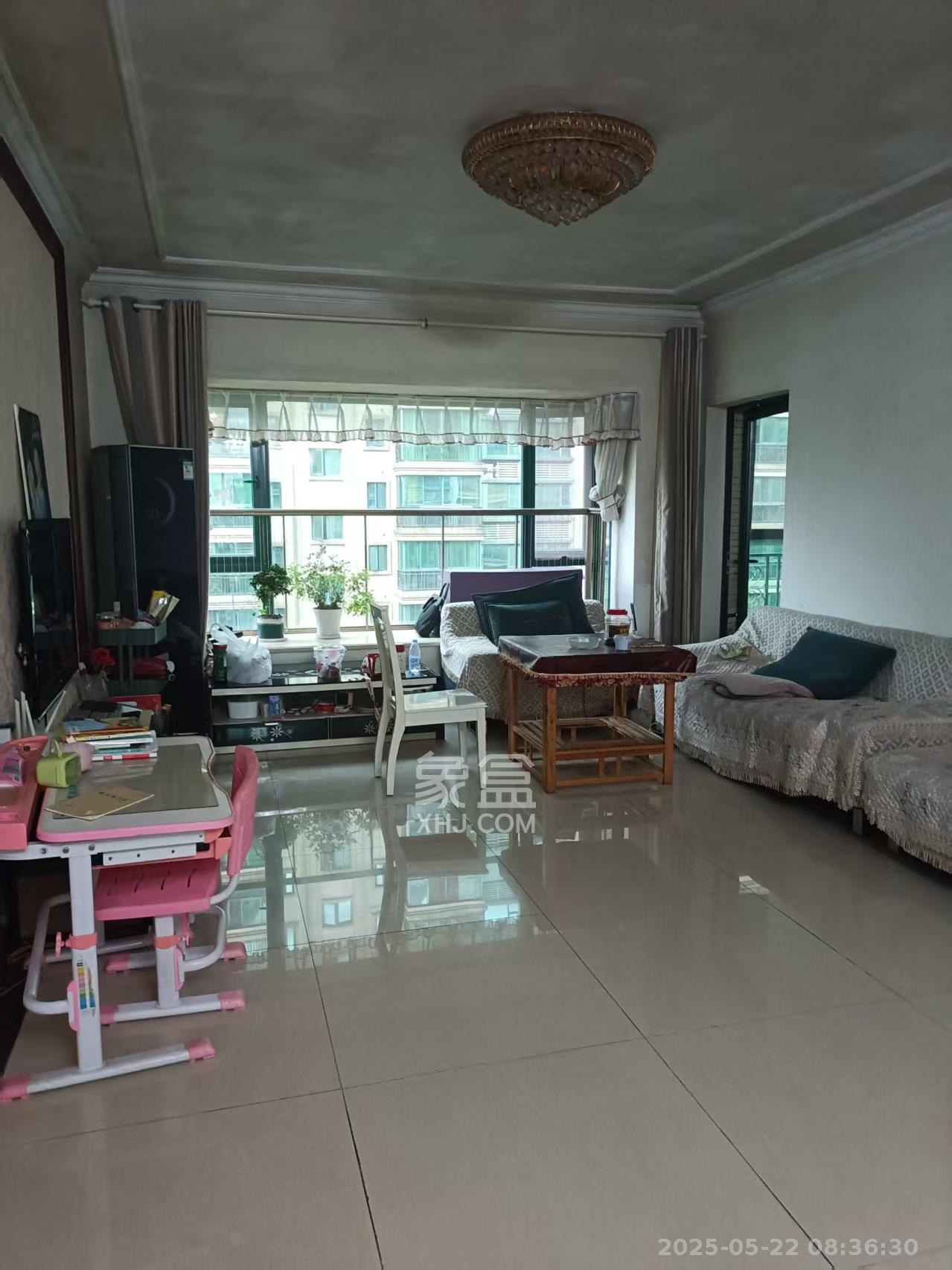 恒大华府  1室2厅2卫    3600.0元/月室内图