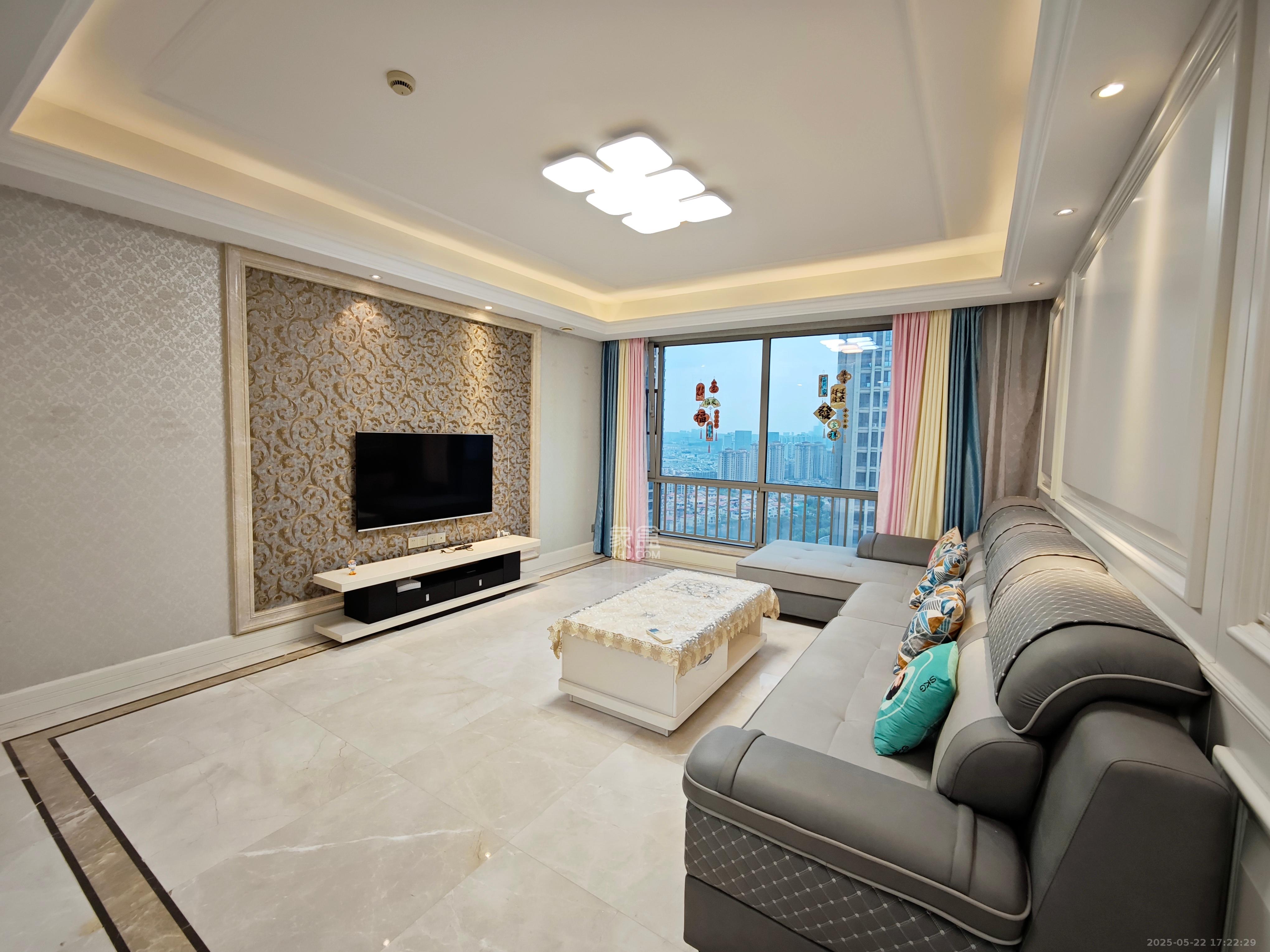 梅溪湖金茂府(金茂广场)(金茂览秀城) 3室2厅2卫 5200.0元/月 梅溪湖金茂府(金茂广场)(金茂览秀城) 3室2厅2卫 5200.0元/月室内图