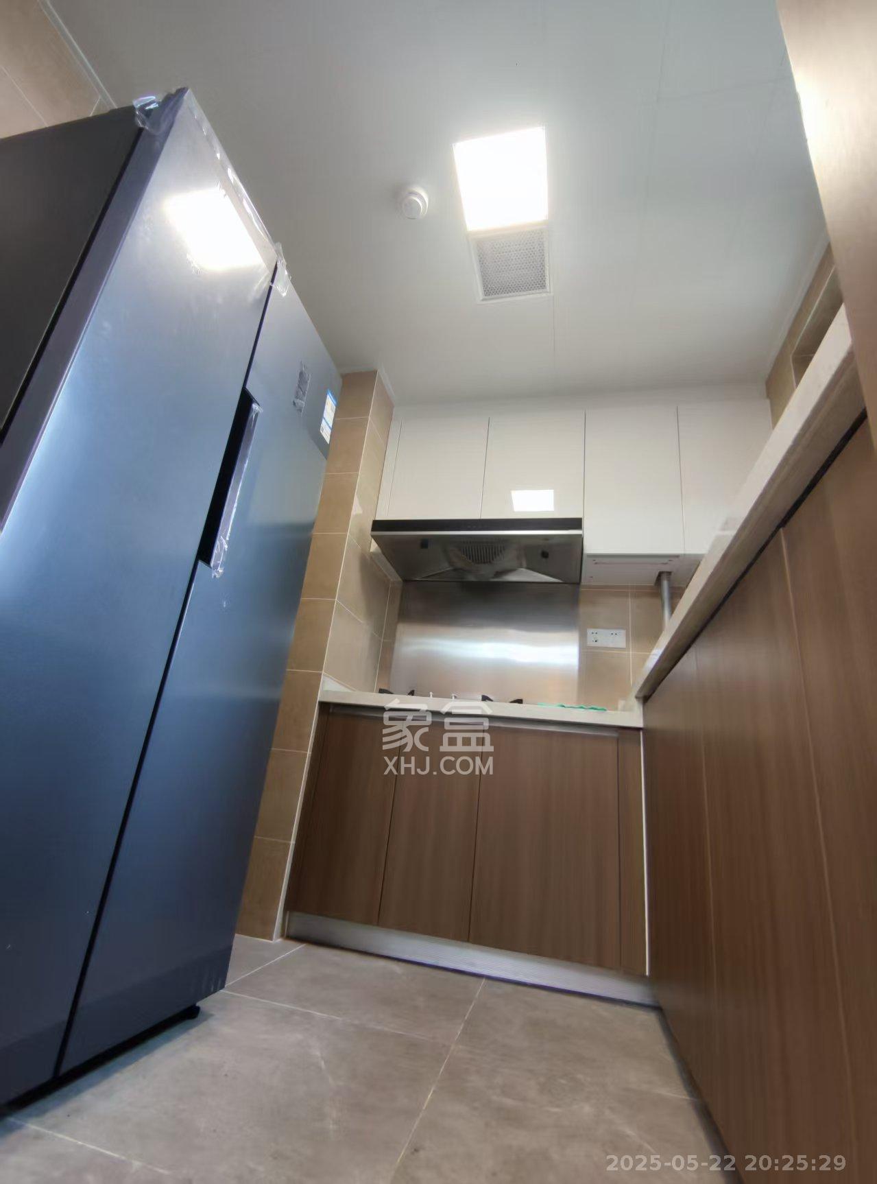 保利茉莉公馆 3室2厅2卫 3400.0元/月 保利茉莉公馆 3室2厅2卫 3400.0元/月室内图