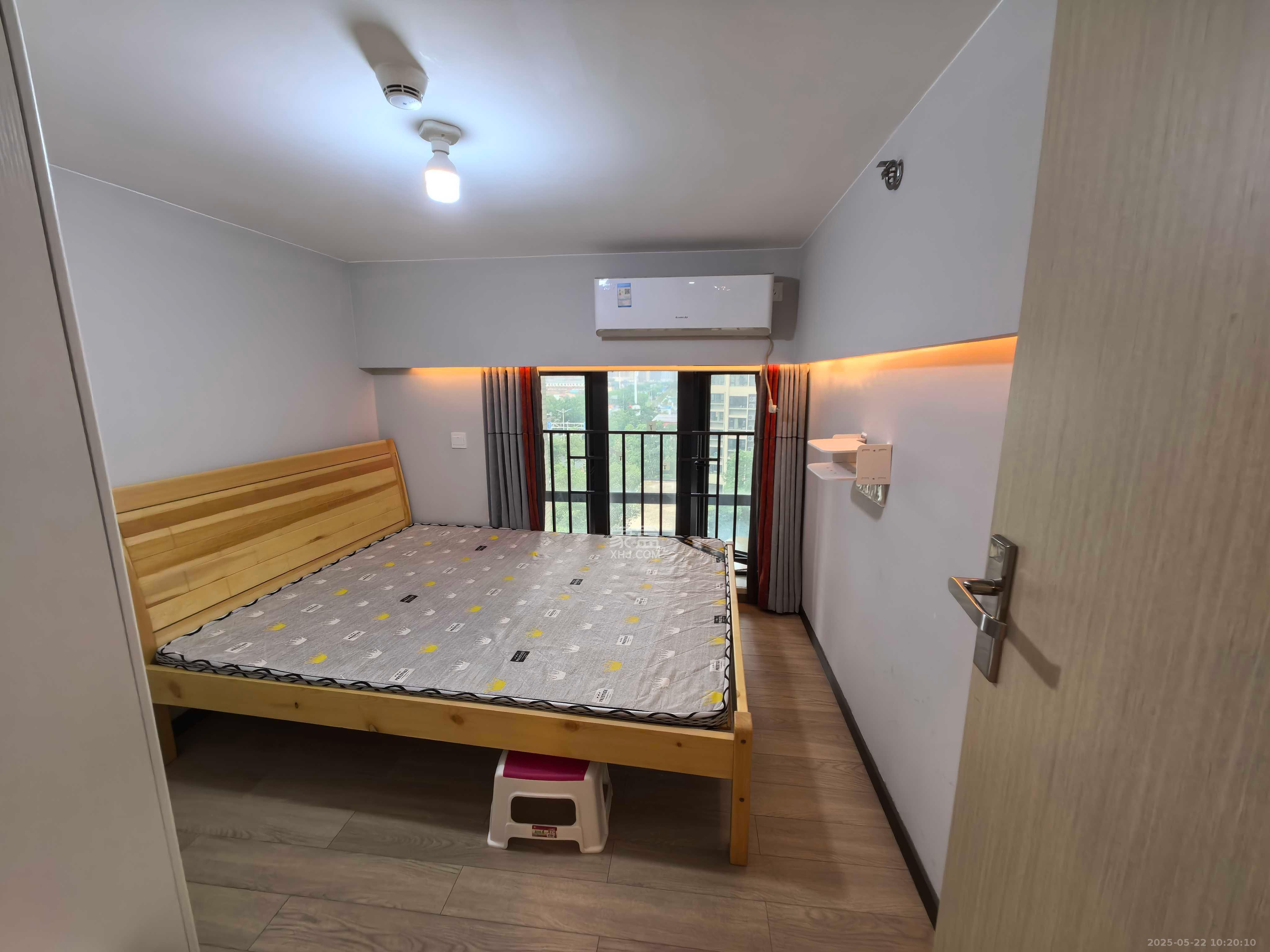 时代年华 2室1厅1卫 1350.0元/月 时代年华 2室1厅1卫 1350.0元/月室内图